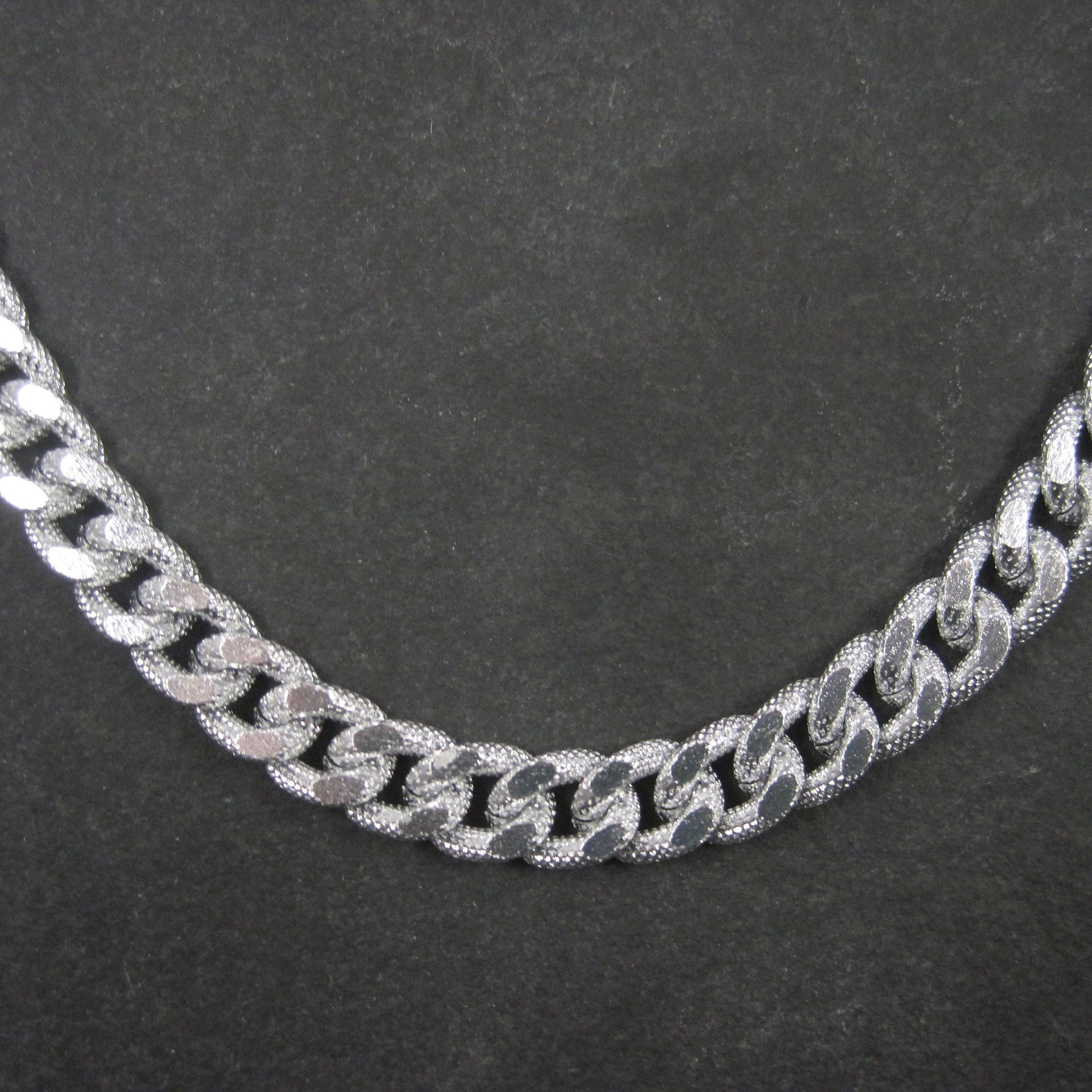 Vintage German Textured Figaro Chain 25 Inches