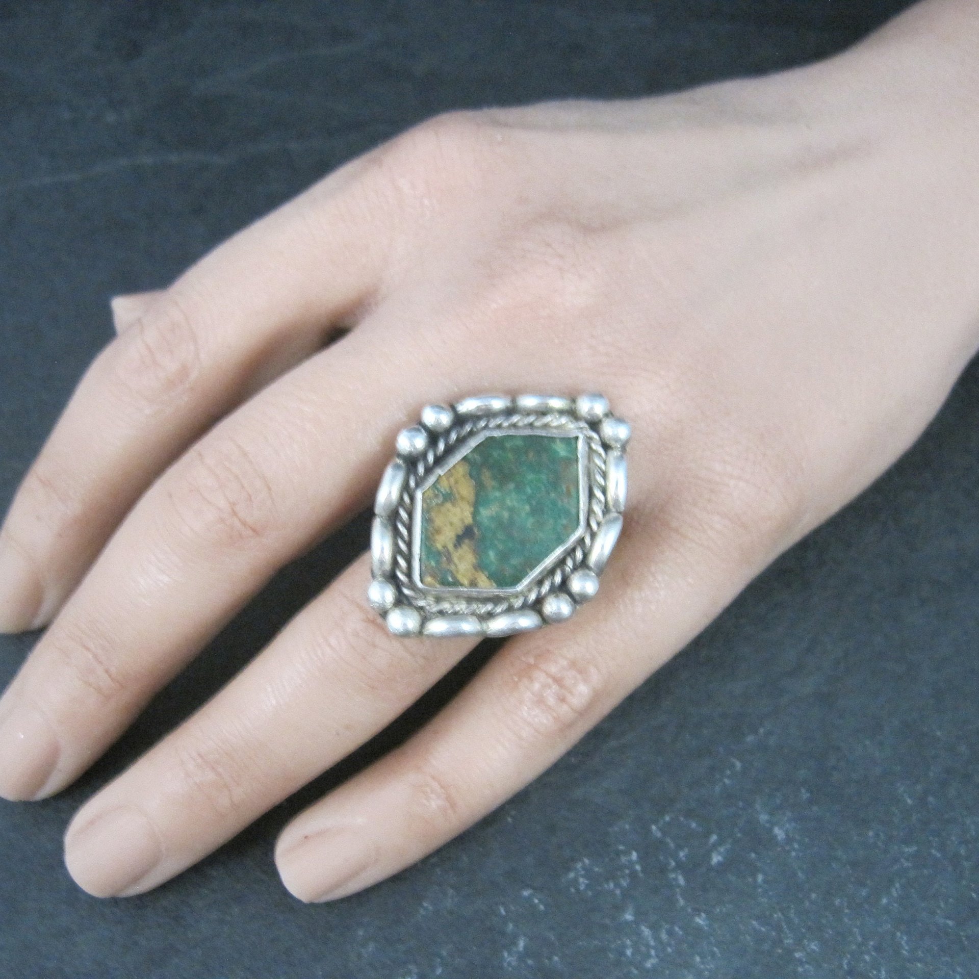 Southwestern Kings Manassa Green Turquoise Ring Size 8.5
