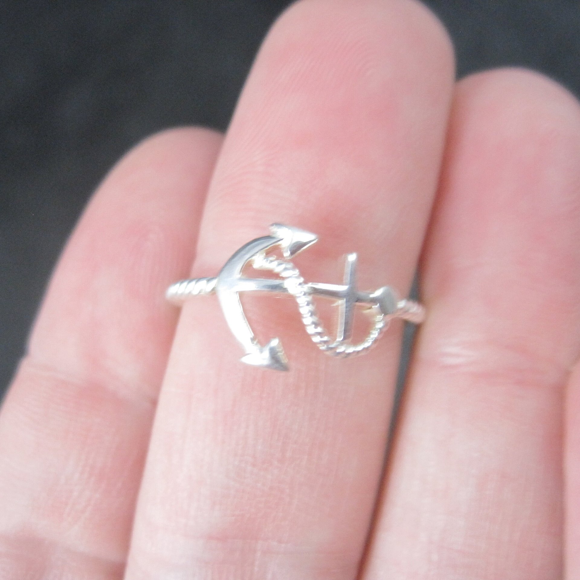 Dainty Estate Sterling Anchor Ring Size 6.5