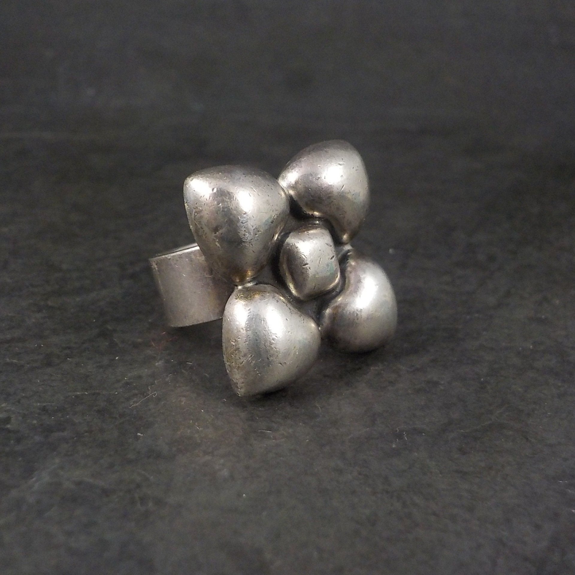 Chunky Vintage Sterling Dogwood Flower Ring Size 5.5