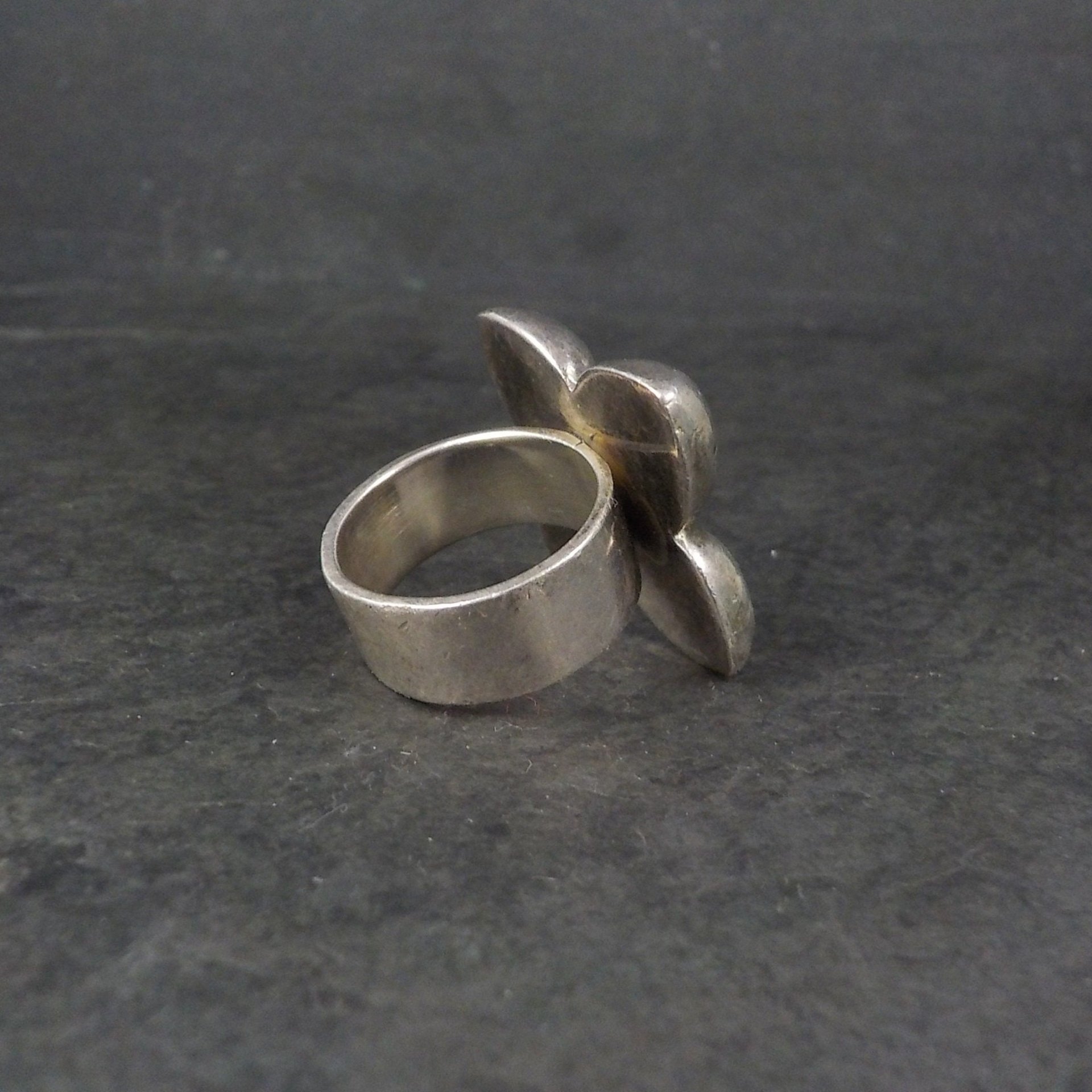 Chunky Vintage Sterling Dogwood Flower Ring Size 5.5