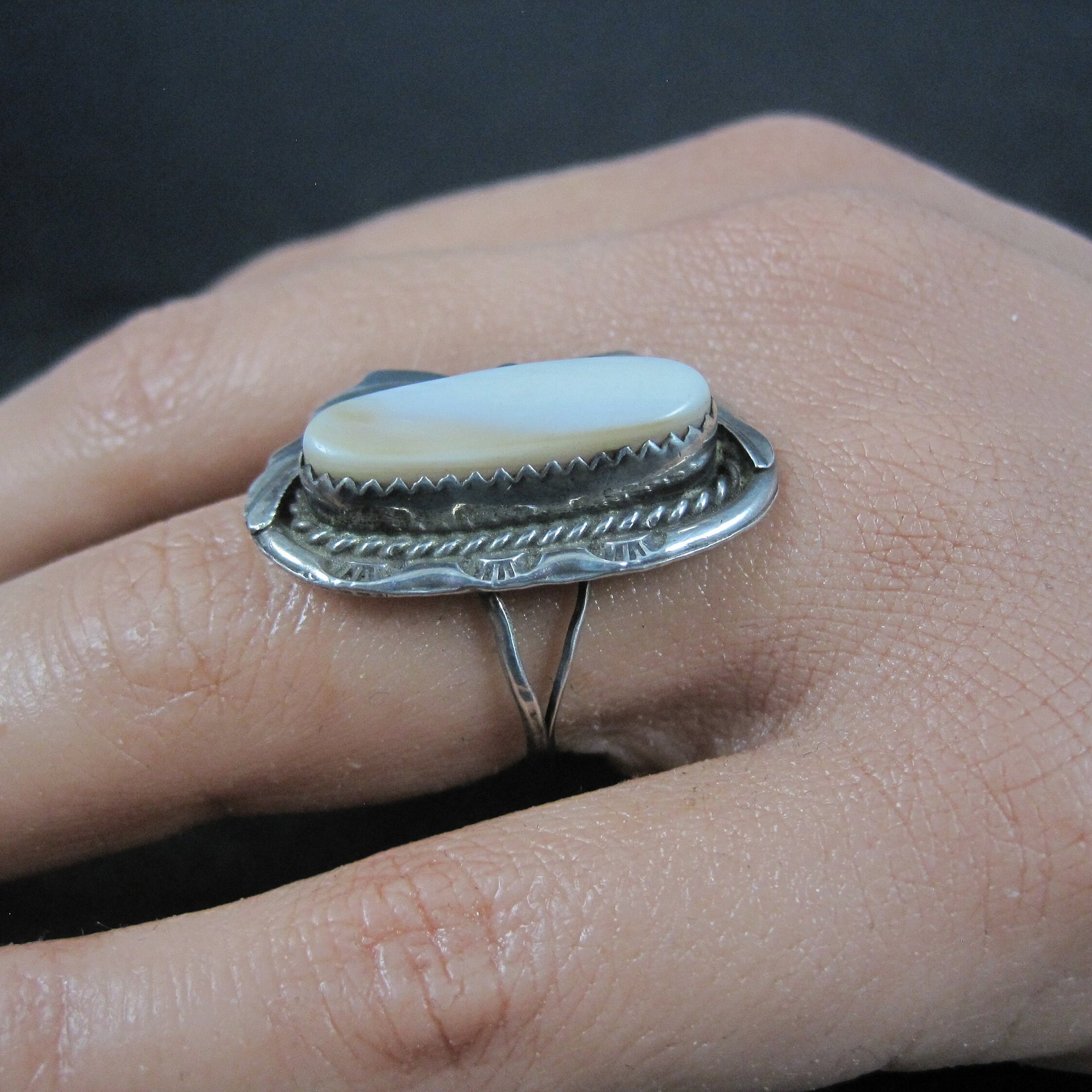 Southwestern Sterling Mother of Pearl Ring Size 6.75