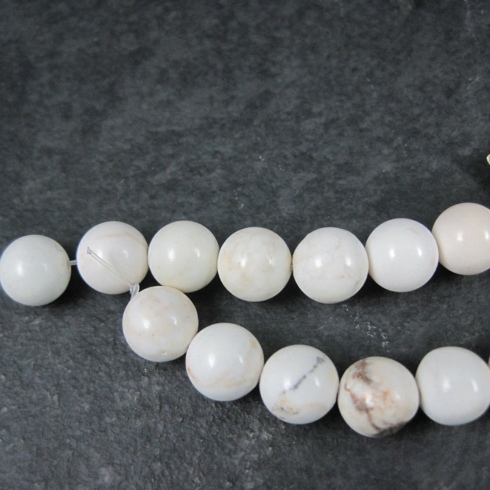 Bead Gallery 8mm Round Howlite Beads