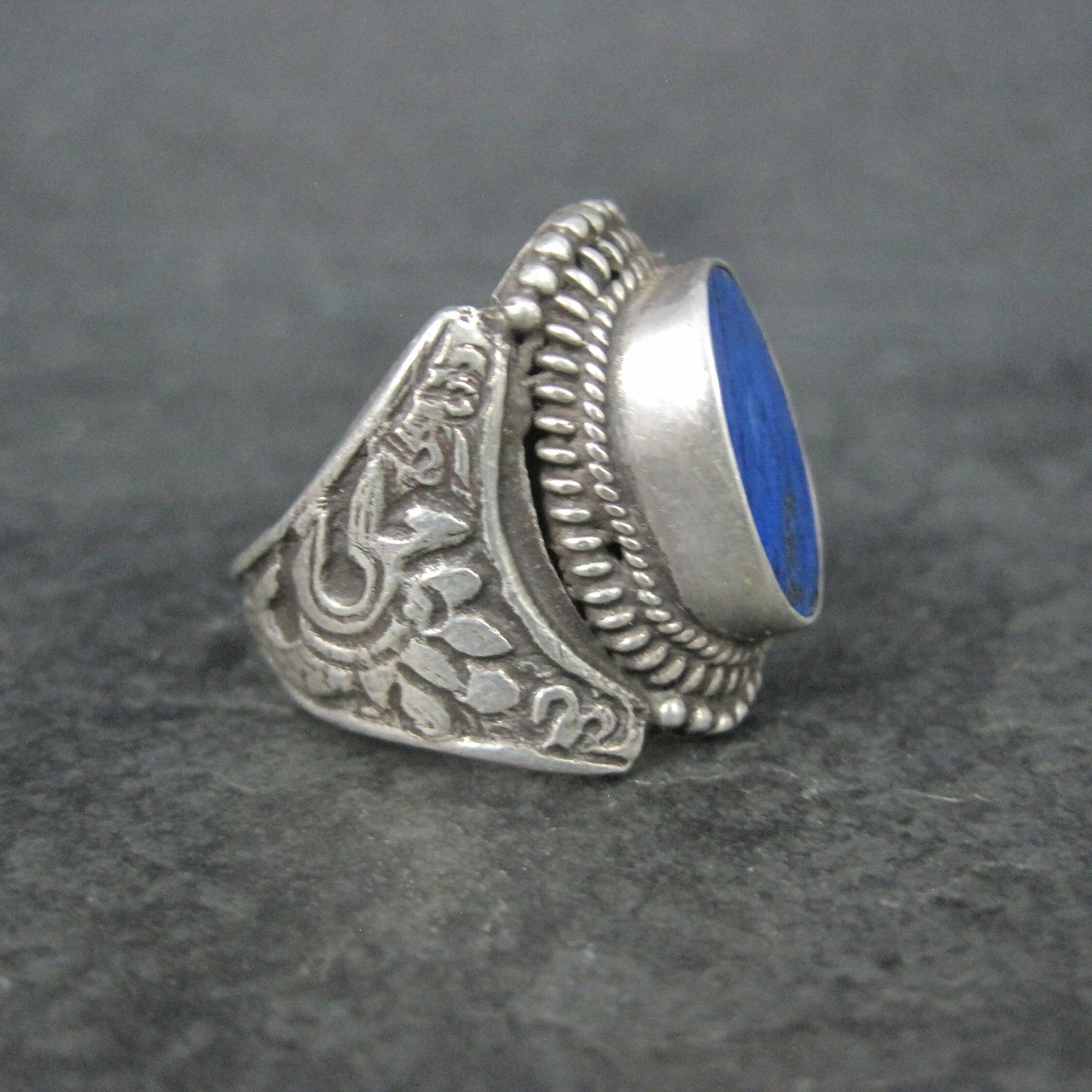 Vintage Sterling Lapis Lazuli Dragon Ring Size 10