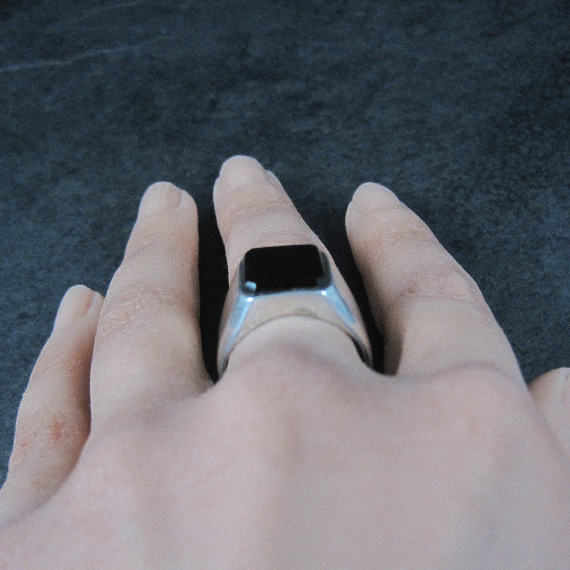 Vintage Mens Sterling Onyx Ring Size 9