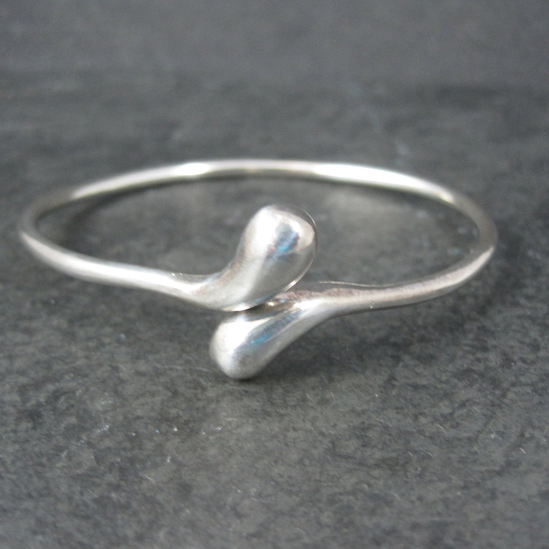 Vintage Sterling Crossover Bangle Bracelet 6.75"