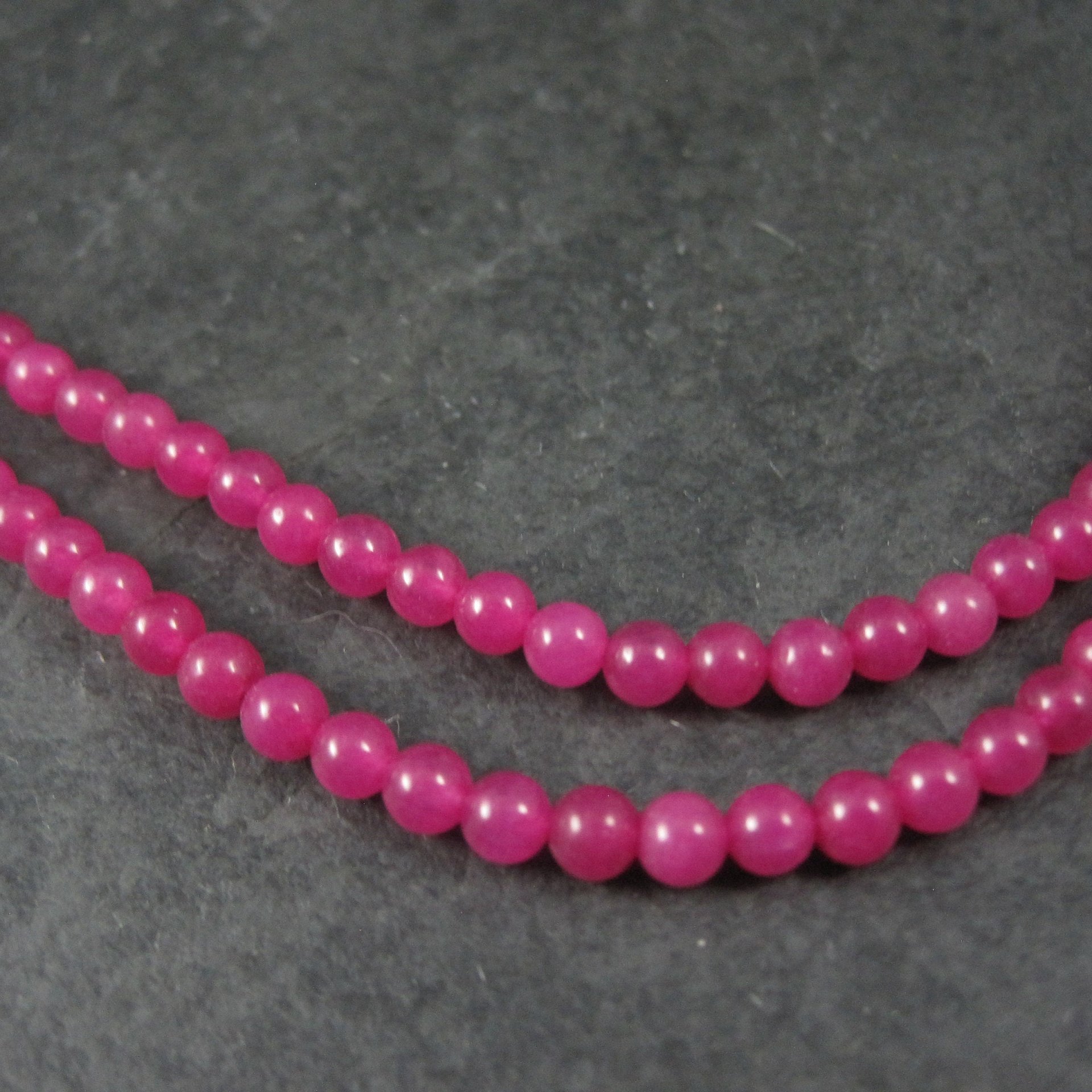 Round 4mm Pink Quartzite Beads