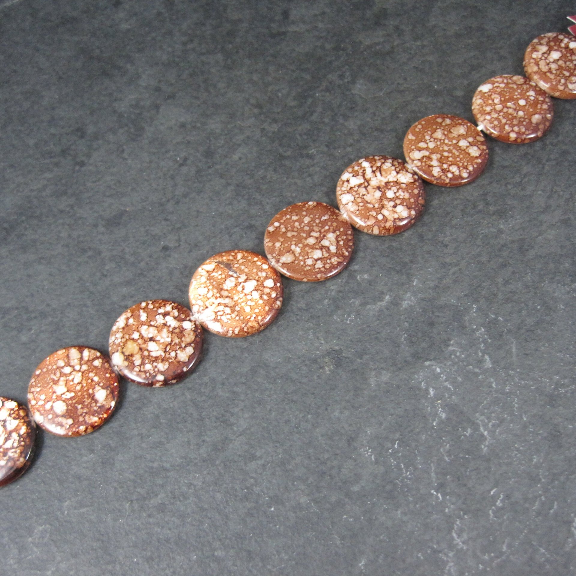 Brown White 20mm Coin Shell Bead Strand