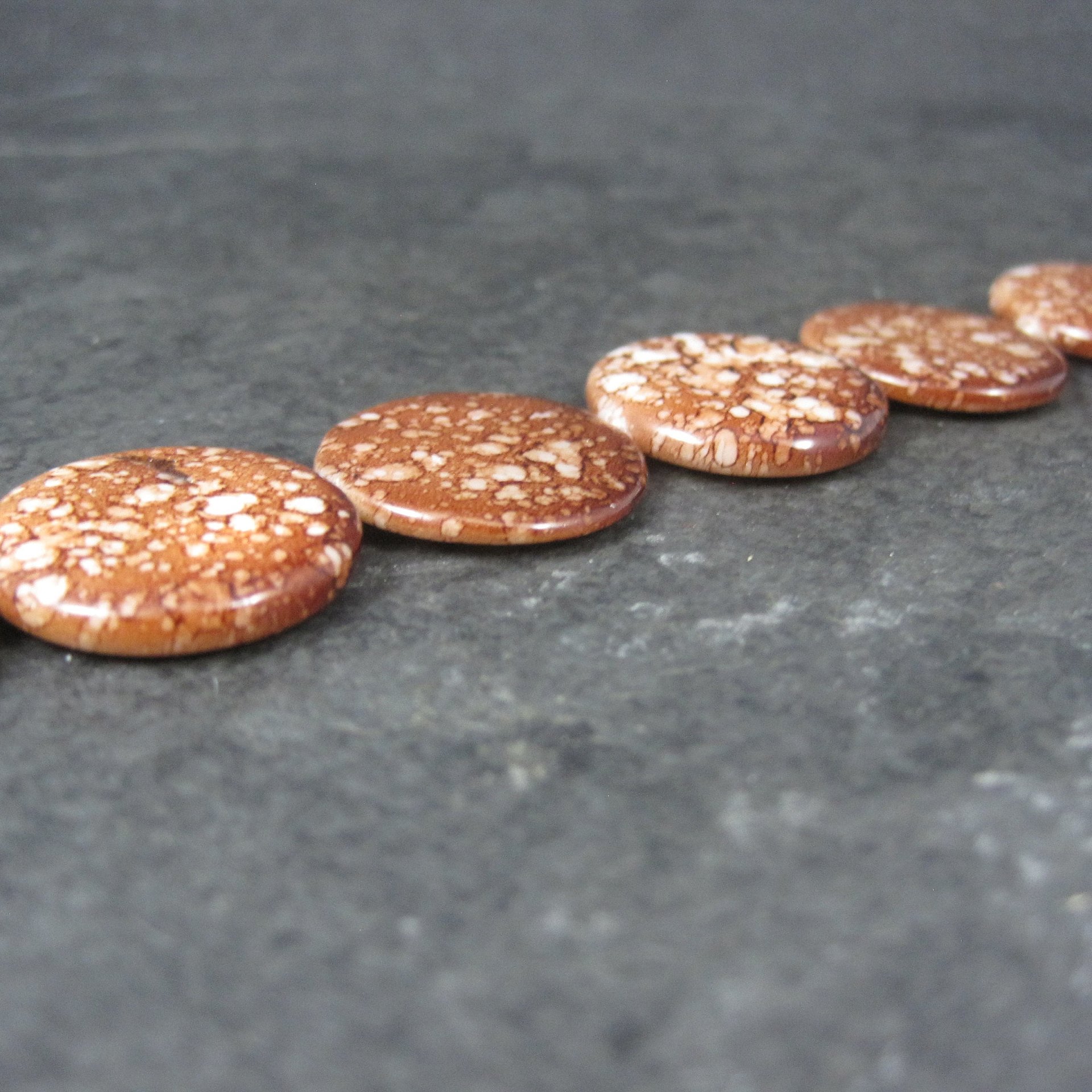 Brown White 20mm Coin Shell Bead Strand