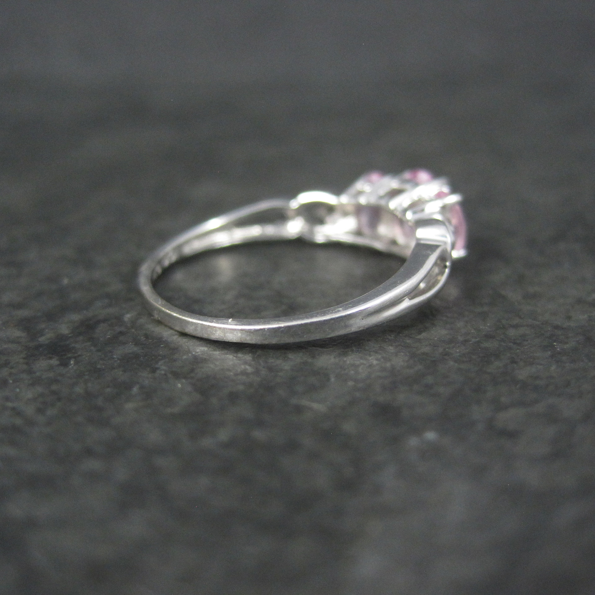Dainty Vintage 10K Pink Topaz Ring Size 7