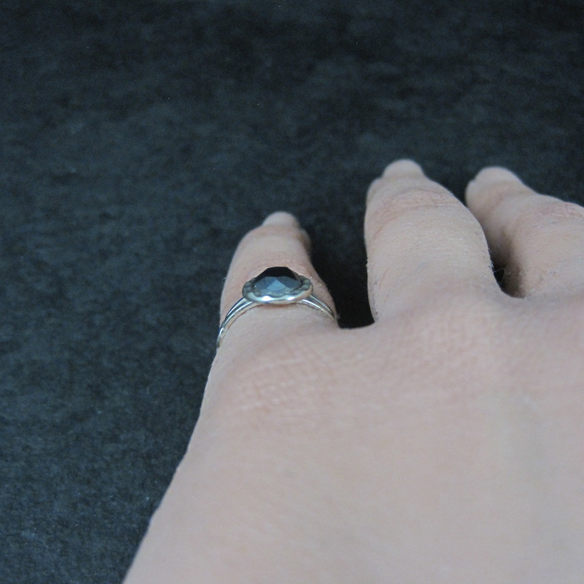 Southwestern Sterling Hematite Ring NOS