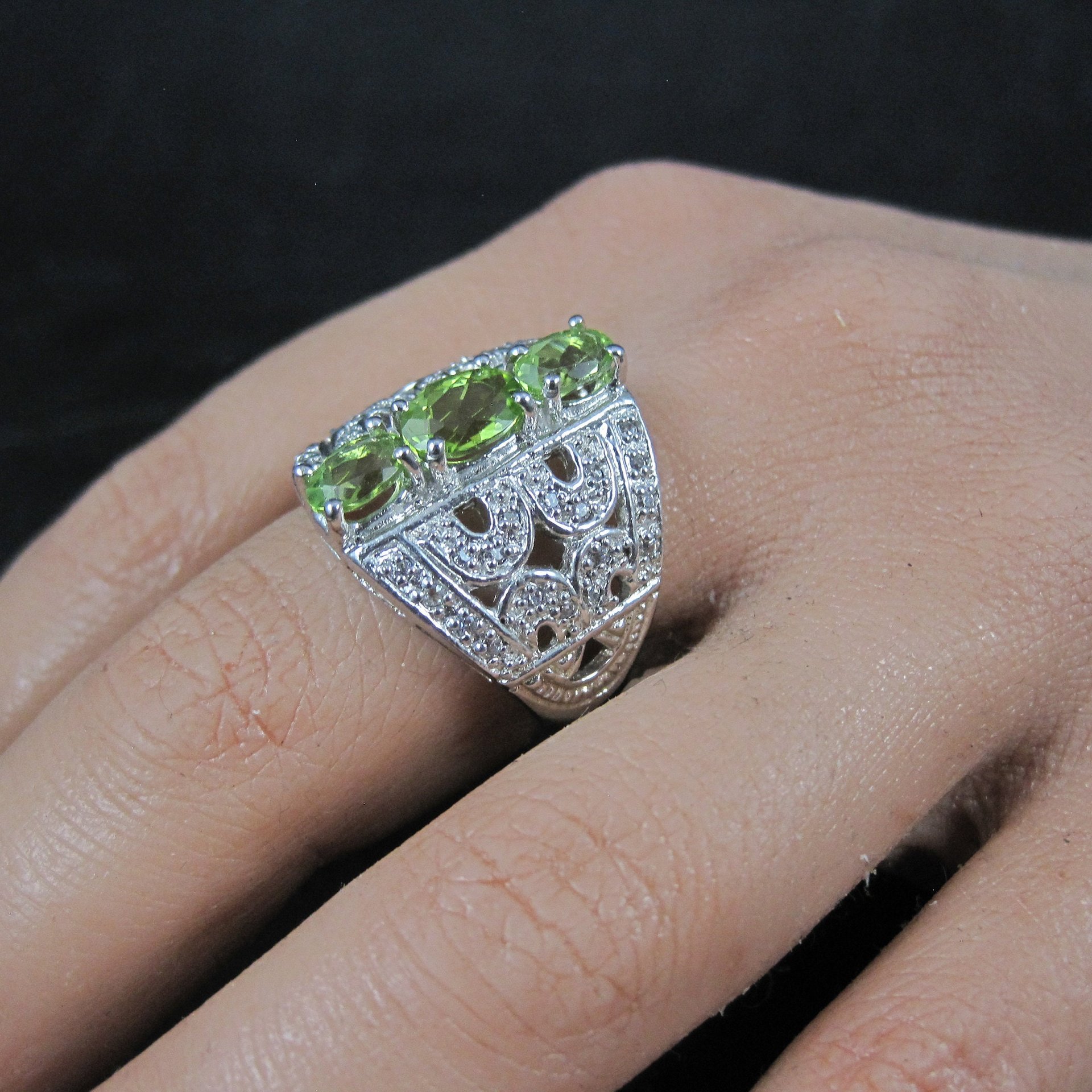 Estate Sterling Peridot Ring Size 10
