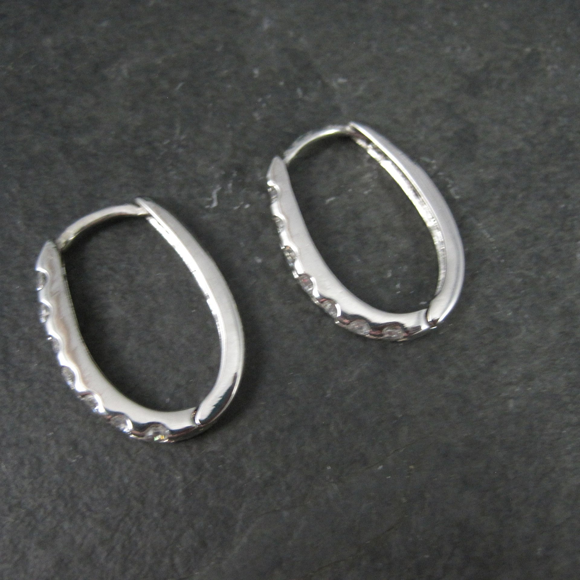 Estate Sterling Cz Latch Oval Hoop Earrings