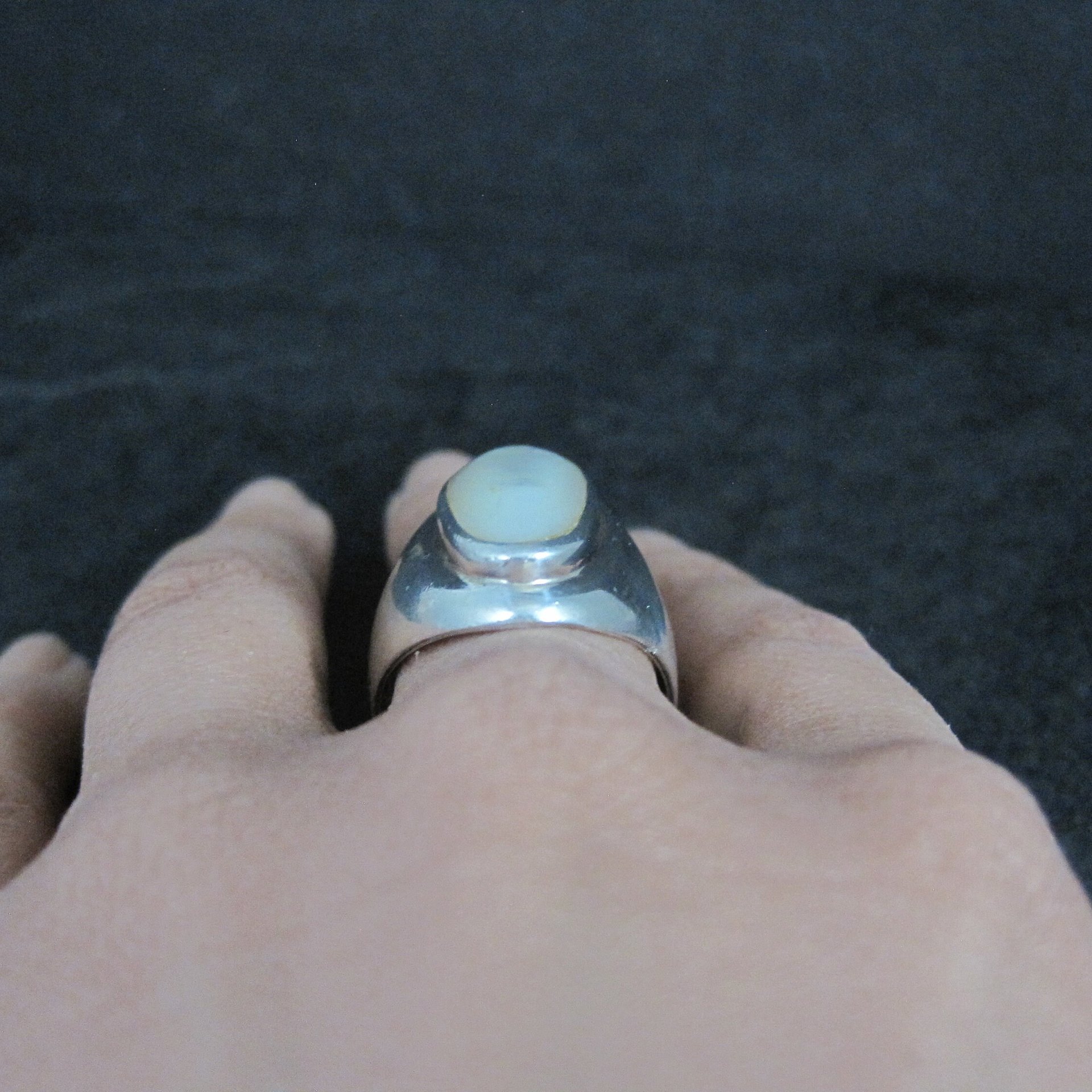 Estate Sterling Mother of Pearl Ring Size 9.5