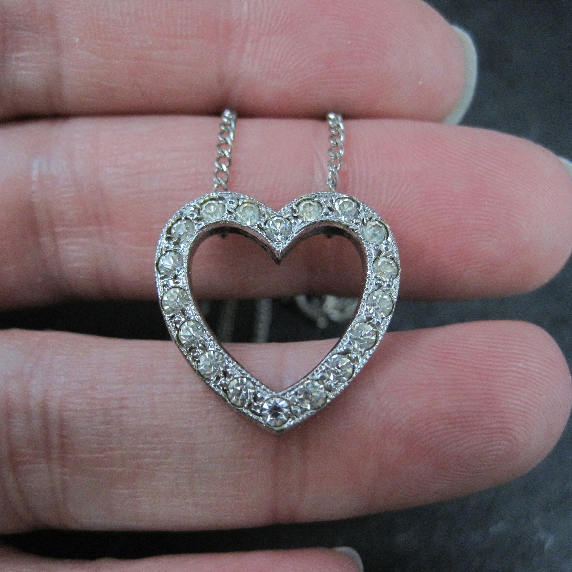 Vintage Sterling Rhinestone Heart Pendant Necklace 16"
