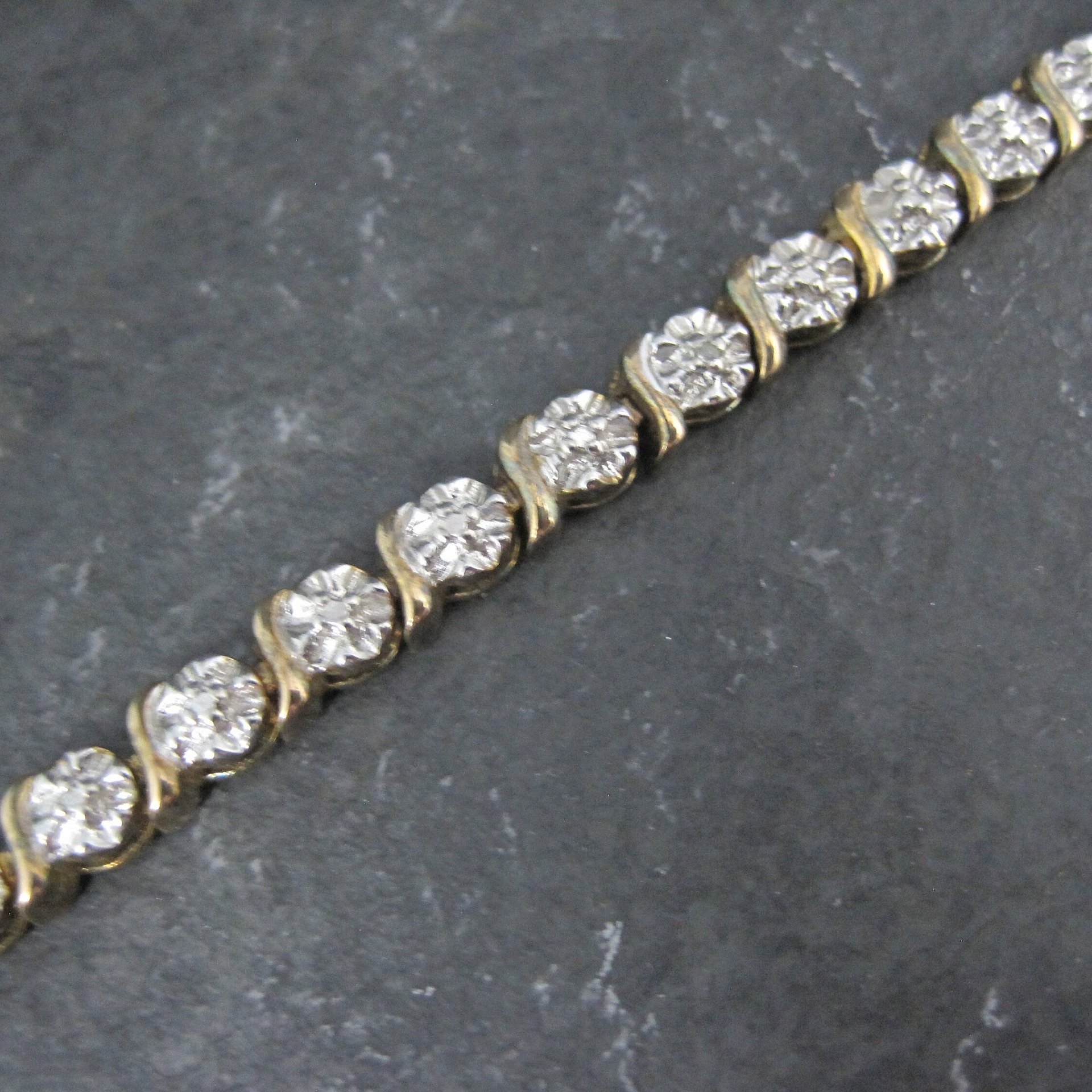 Vintage Illusion Diamond Sterling Vermeil Circle Bracelet
