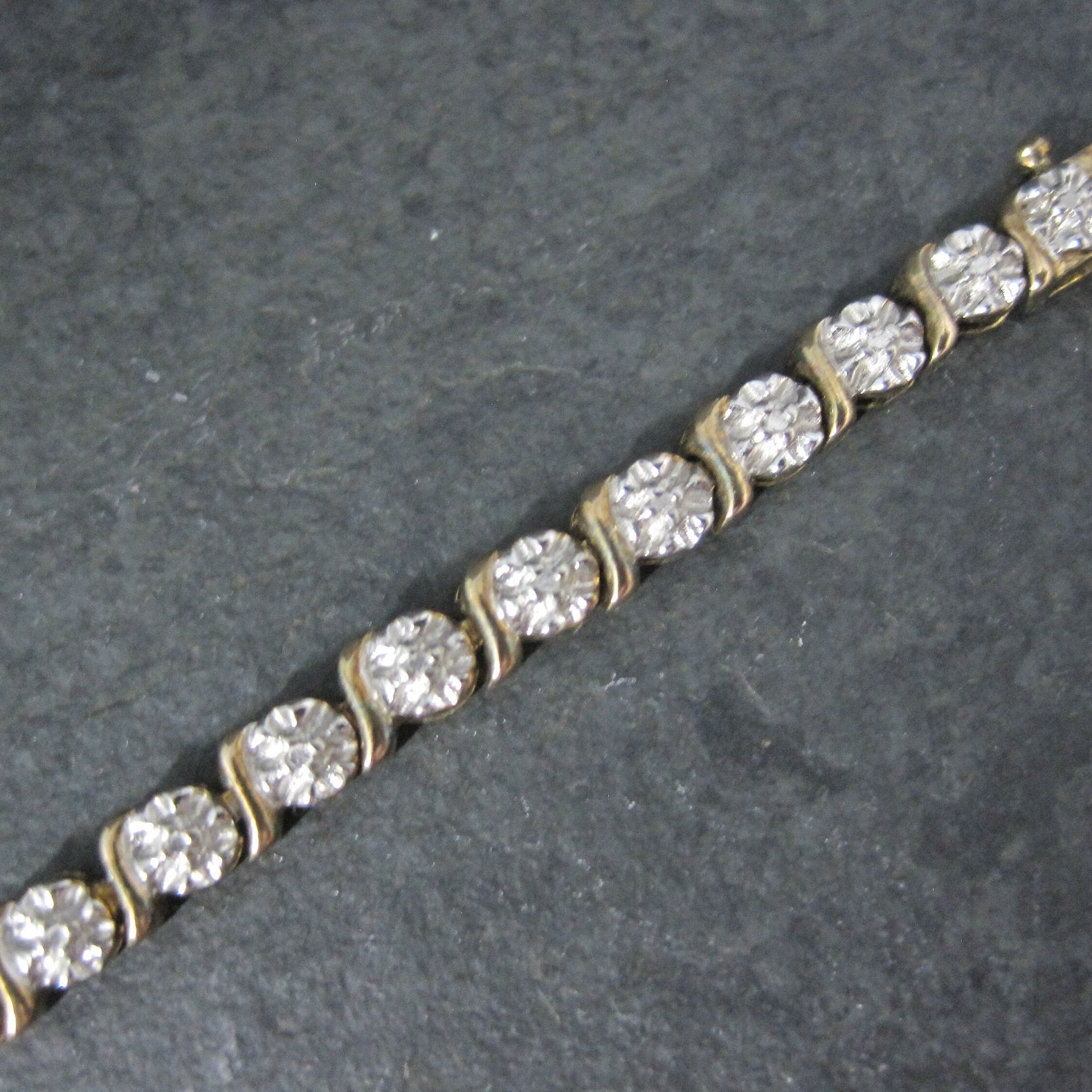 Vintage Illusion Diamond Sterling Vermeil Circle Bracelet