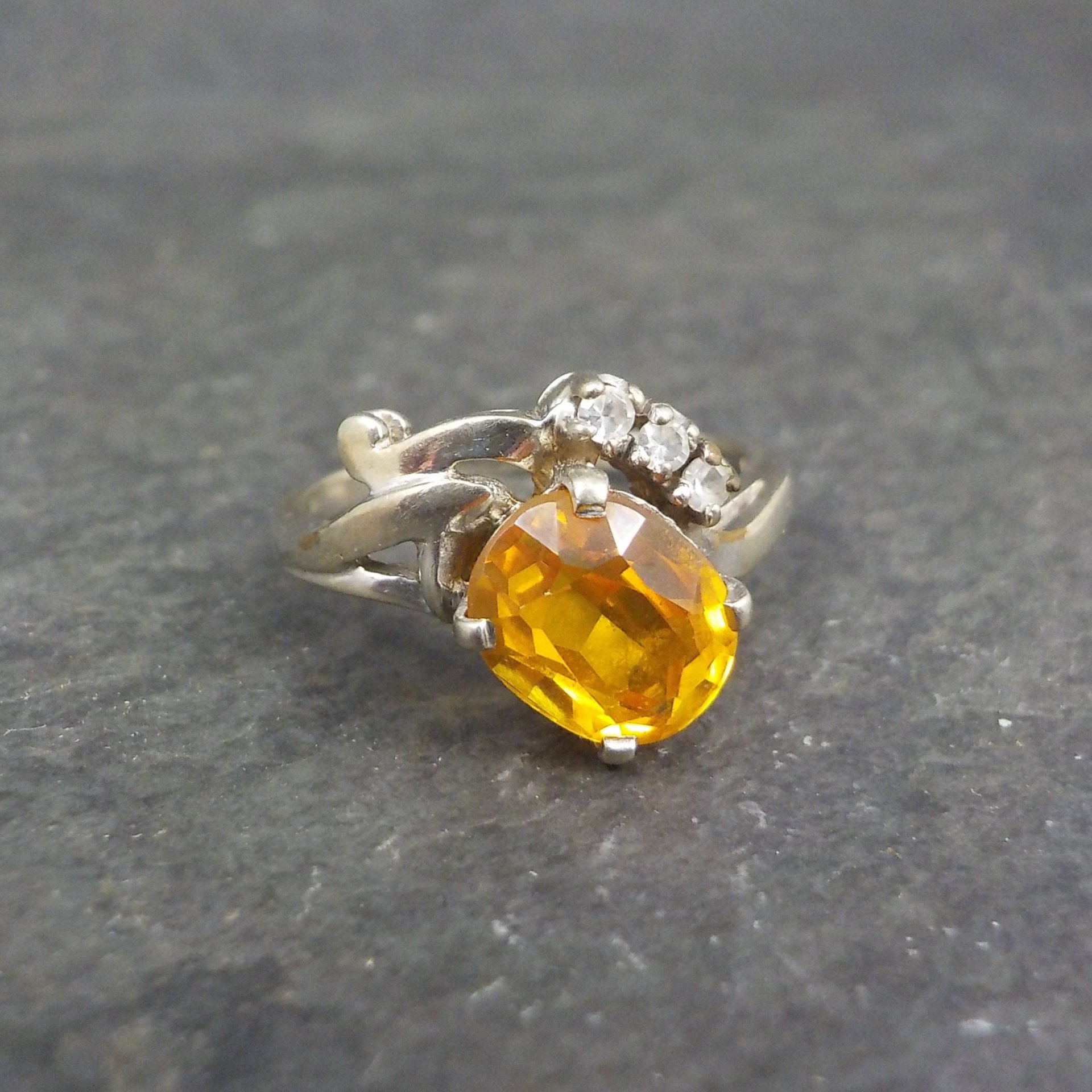 Vintage 10K Yellow Orange Sapphire Ring Size 8