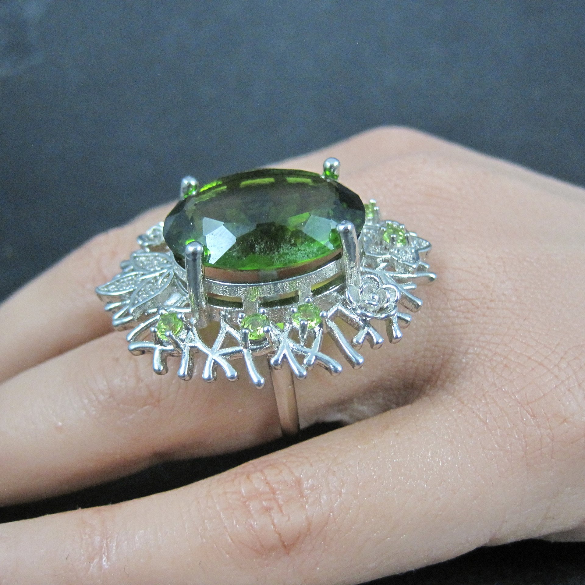 Huge Sterling Silver Floral Nature Ring Size 8 Green Cz