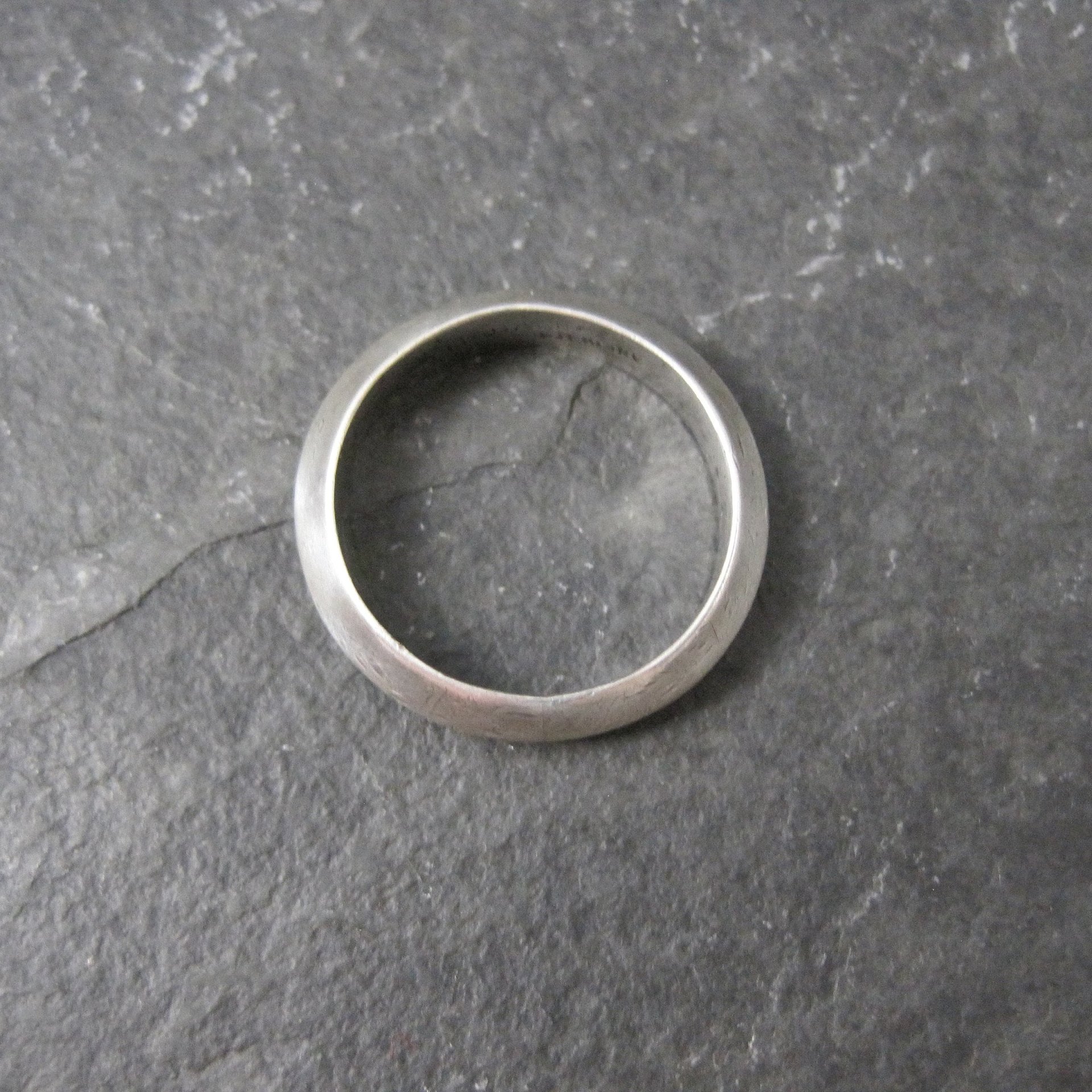 Vintage 4mm Sterling Tribal Band Ring Size 6