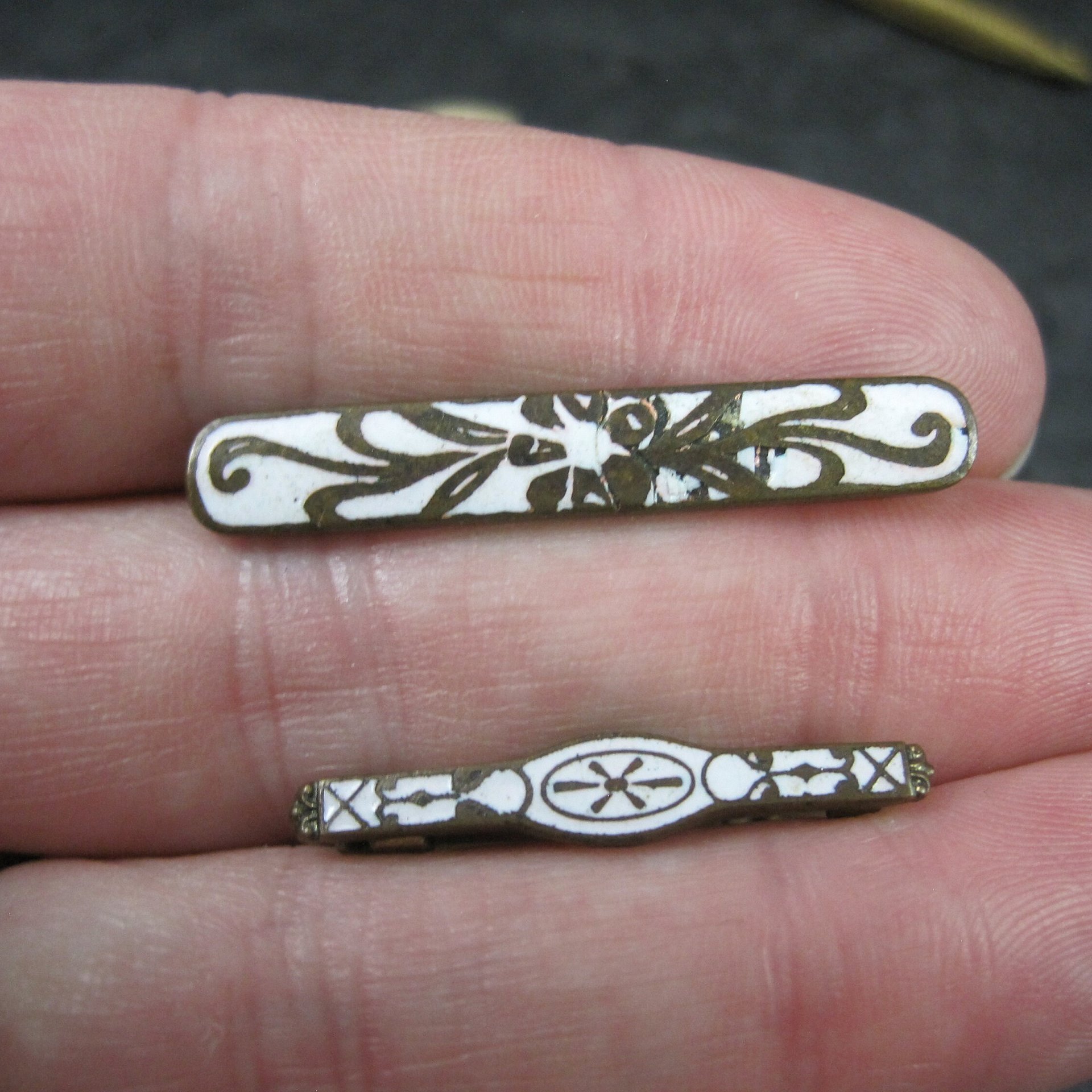 Lot of Vintage Bar Pins Some New Old Stock