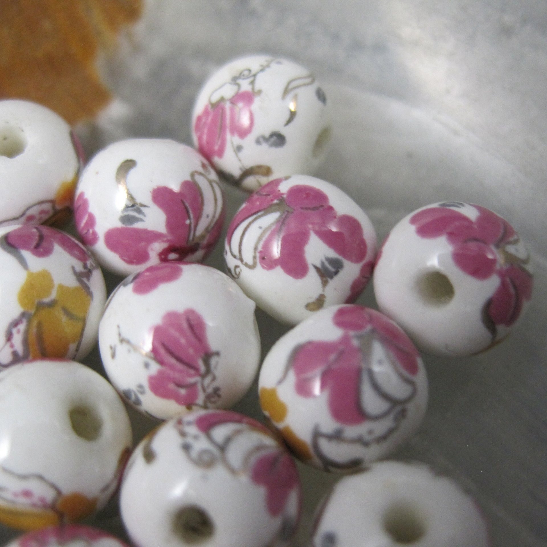 Lot of 19 Pink & Gold Floral Porcelain Beads 8mm