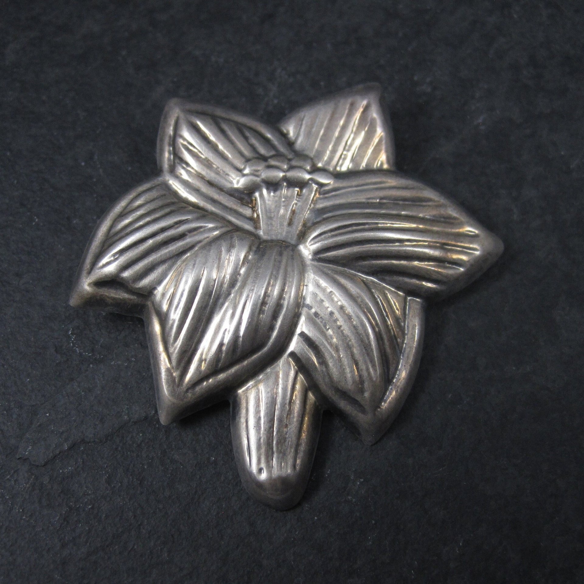 Vintage Mexican Sterling Lily Brooch Pendant Salvador Garcia Jaimez