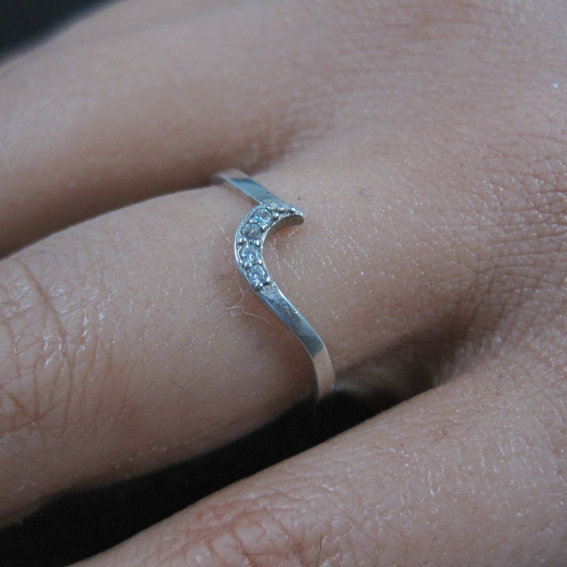 Dainty Wave Ring Vintage Italian Sterling Silver New Old Stock Size 6