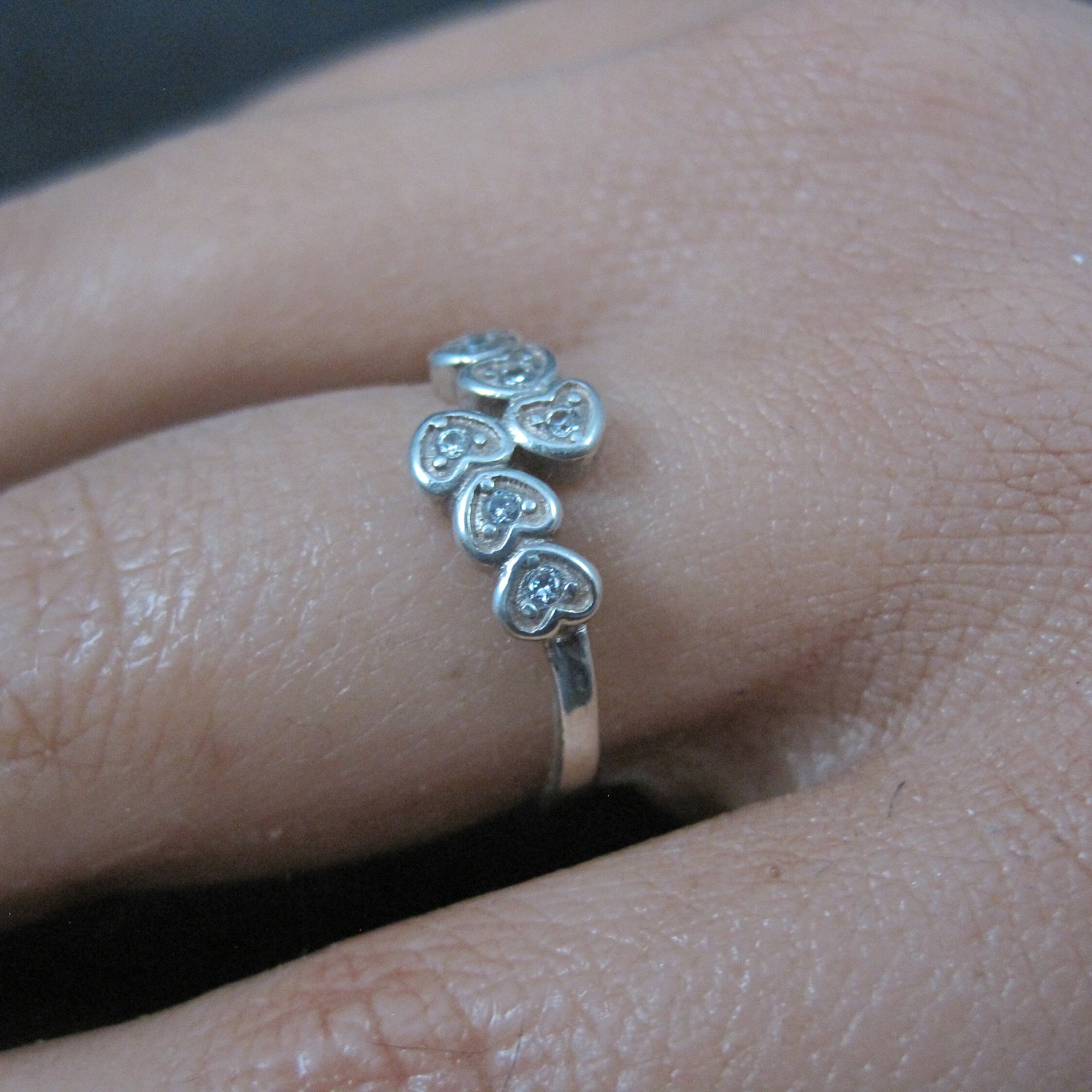 Dainty Sterling Silver Heart Ring Italian Silver Crossover New Old Stock