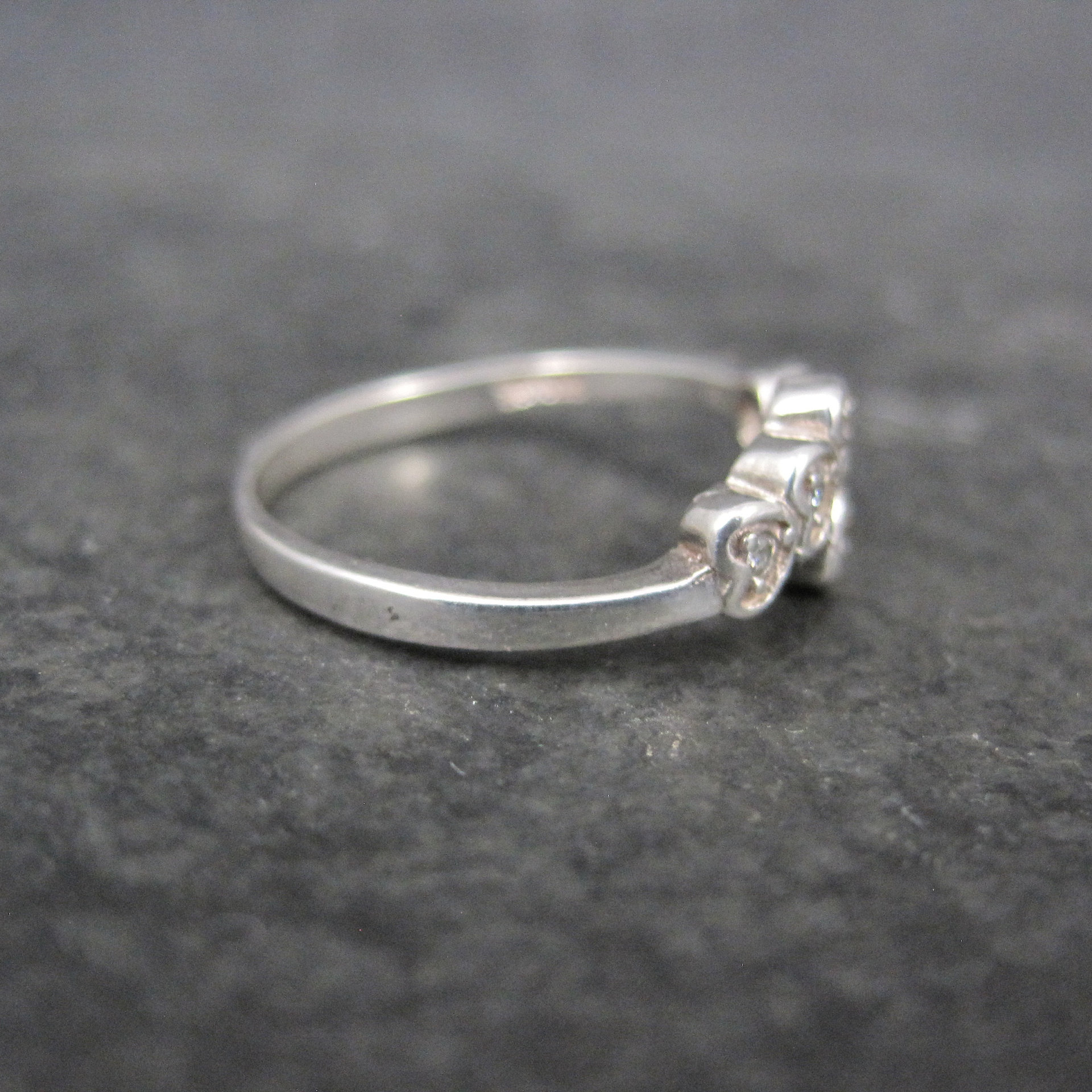Dainty Sterling Silver Heart Ring Italian Silver Crossover New Old Stock