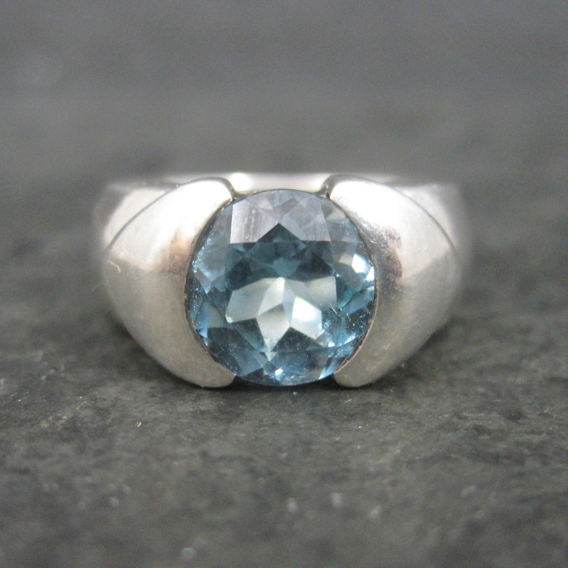 Vintage .999 Silver Blue Topaz Ring Size 6