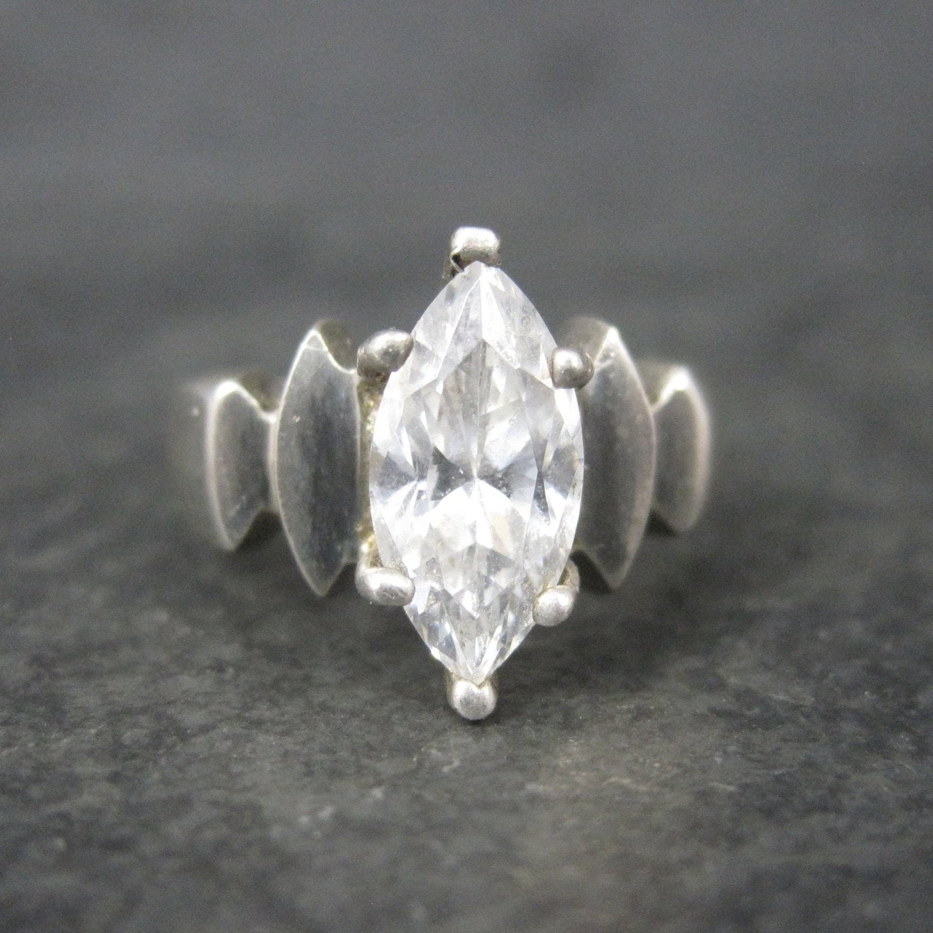 Sterling Marquise Cz Ring Size 7