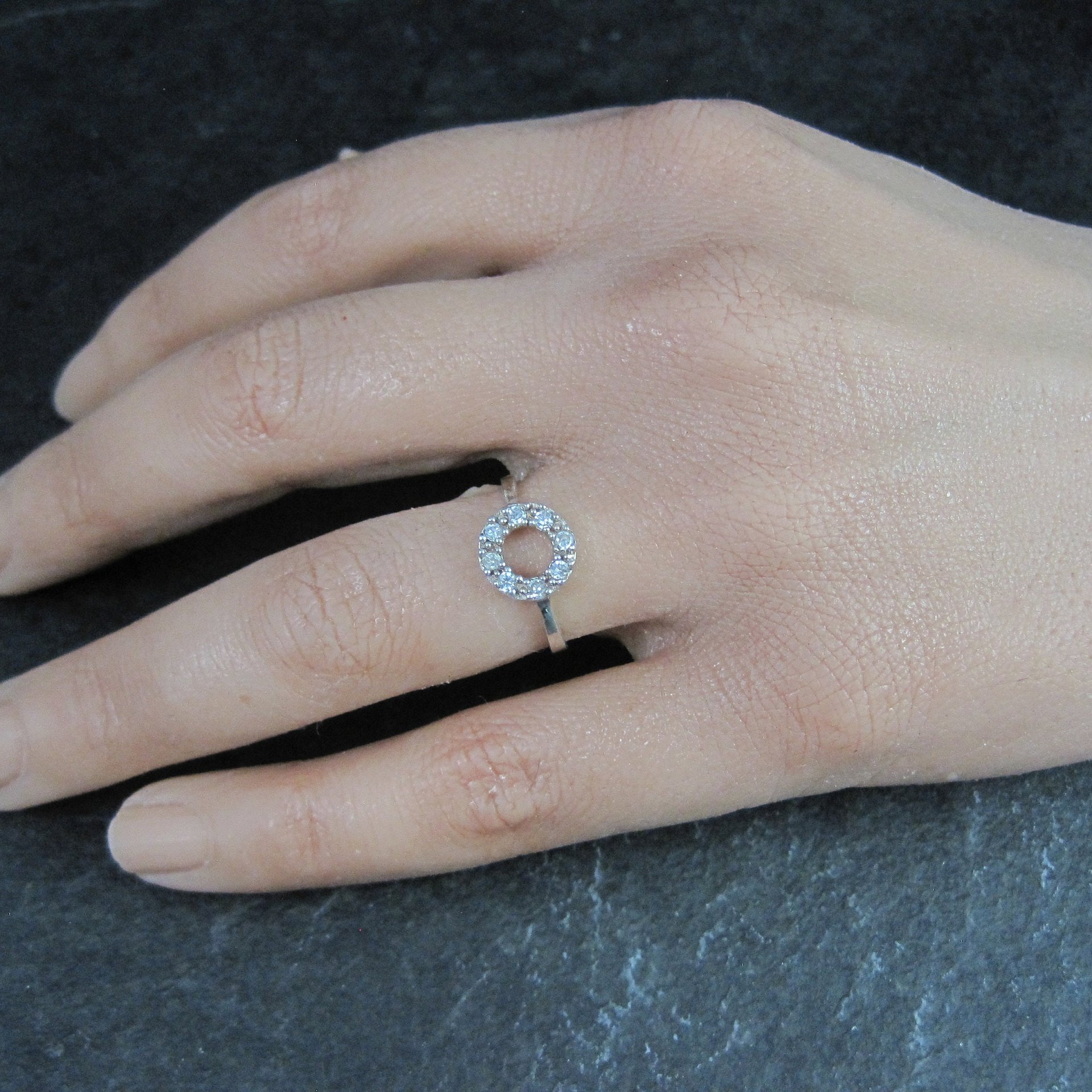 Italian Sterling Circle Ring size 5