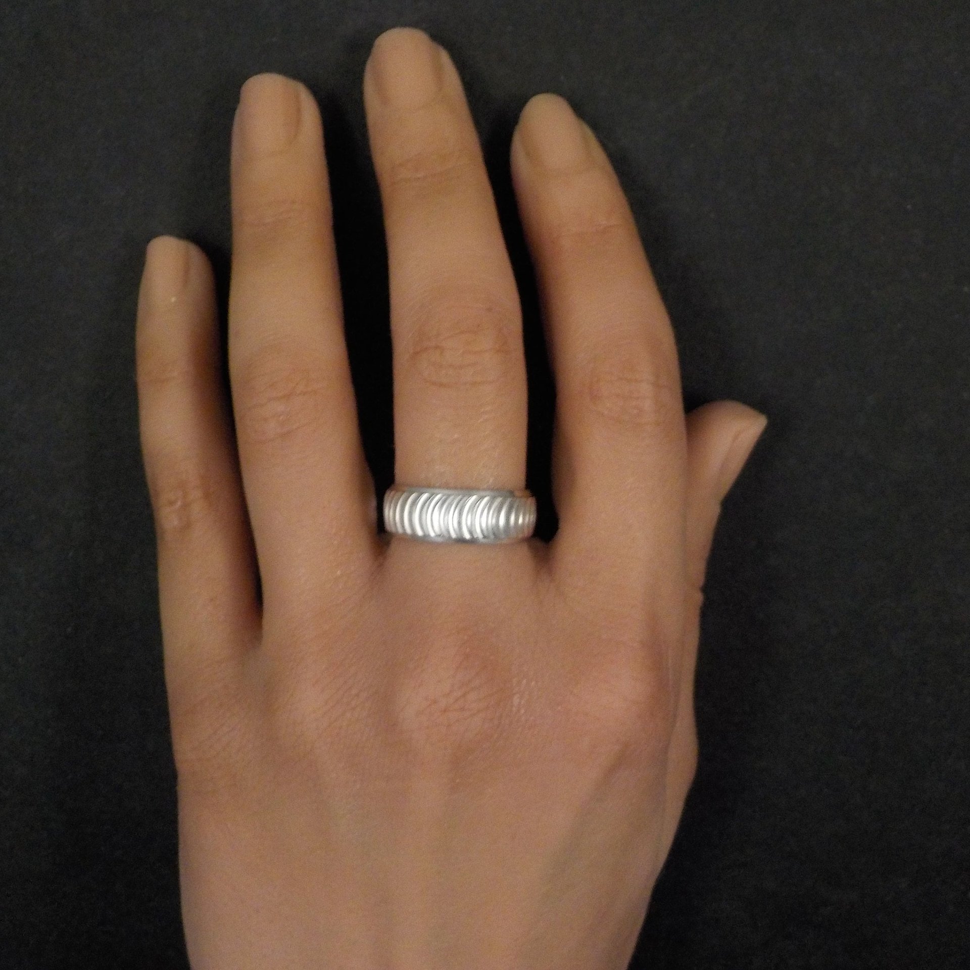 Textured 7mm Band Ring Size 7 Sterling Silver