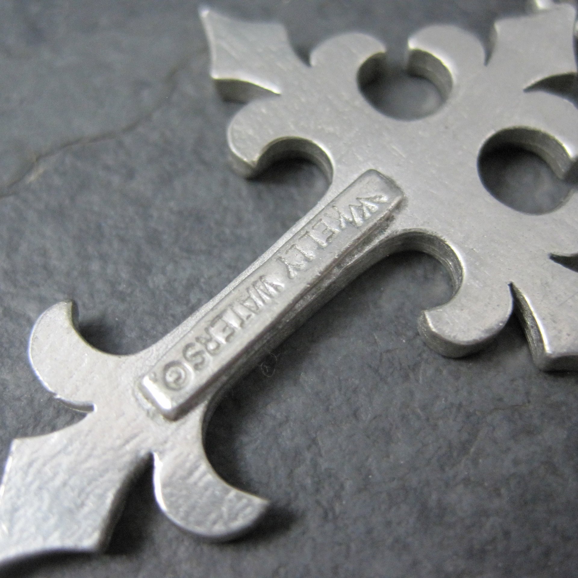 Vintage Pewter Cross Pendant Necklace Kelly Waters