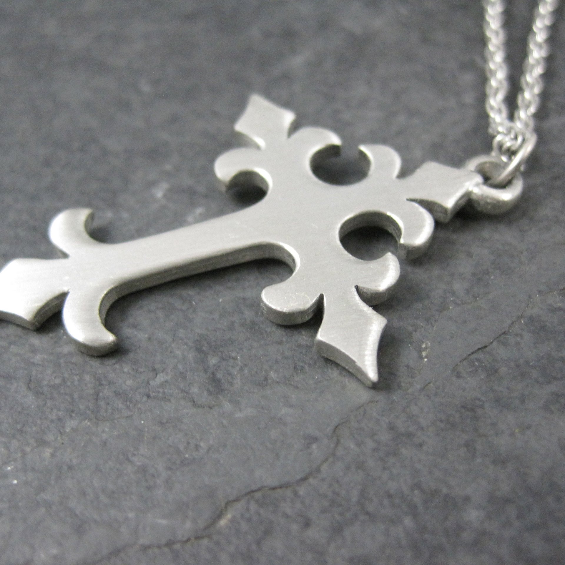 Vintage Pewter Cross Pendant Necklace Kelly Waters