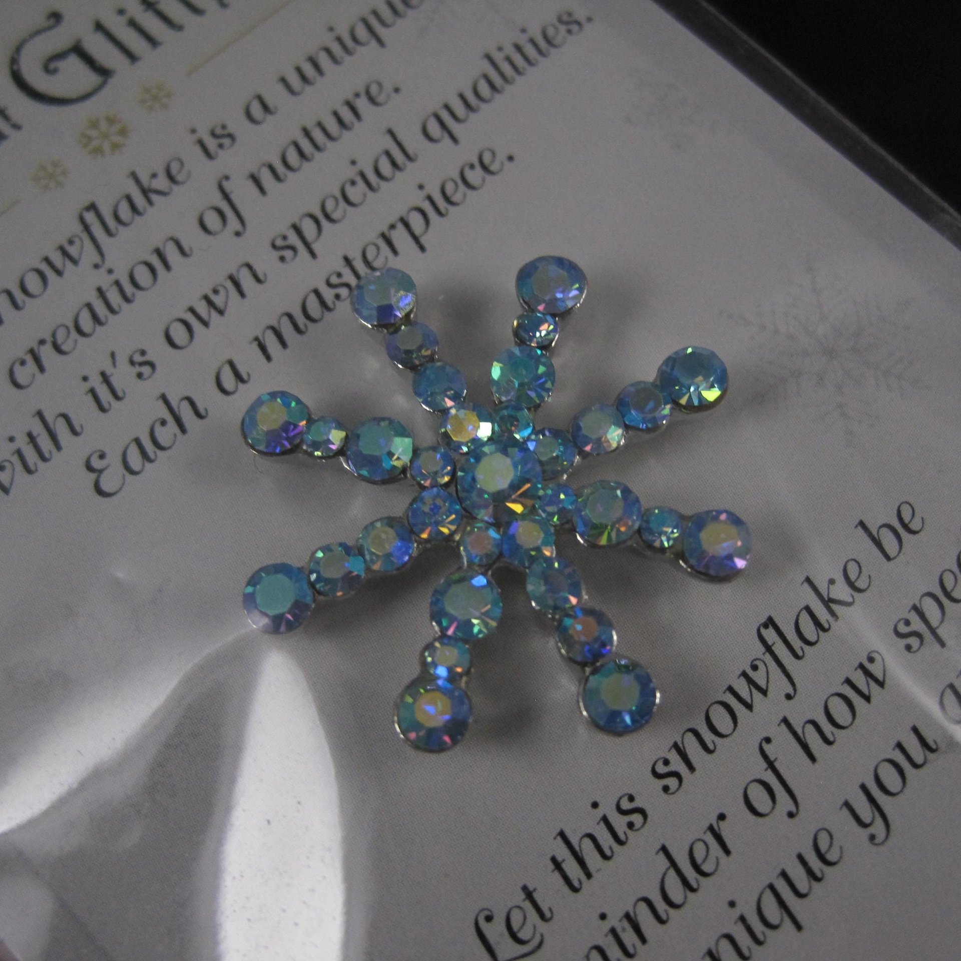 Vintage Rhinestone Snowflake Pin Grasslands Road New Old Stock