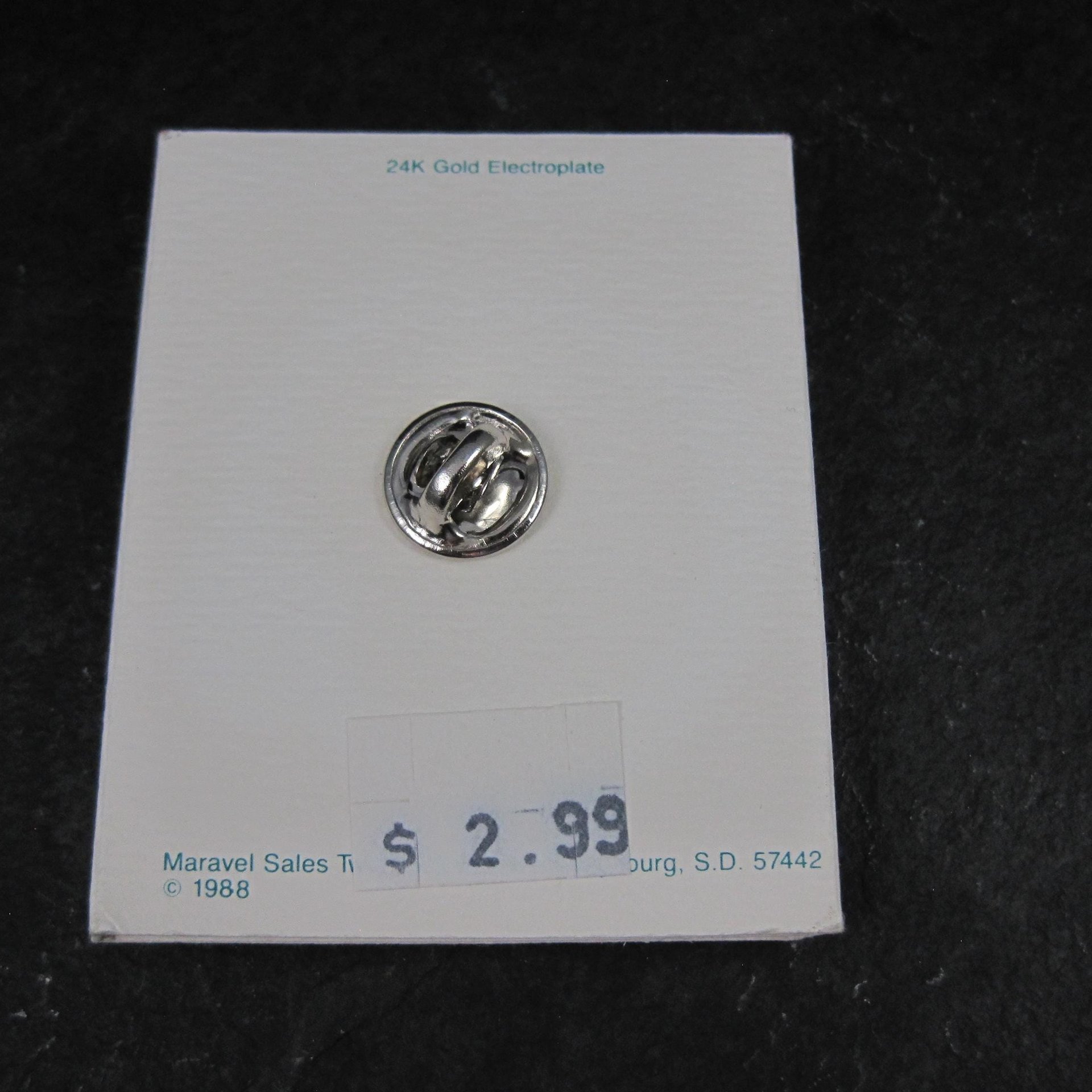 1988 Golden Apple Pin New Old Stock 24K Gold Plated Original Packaging