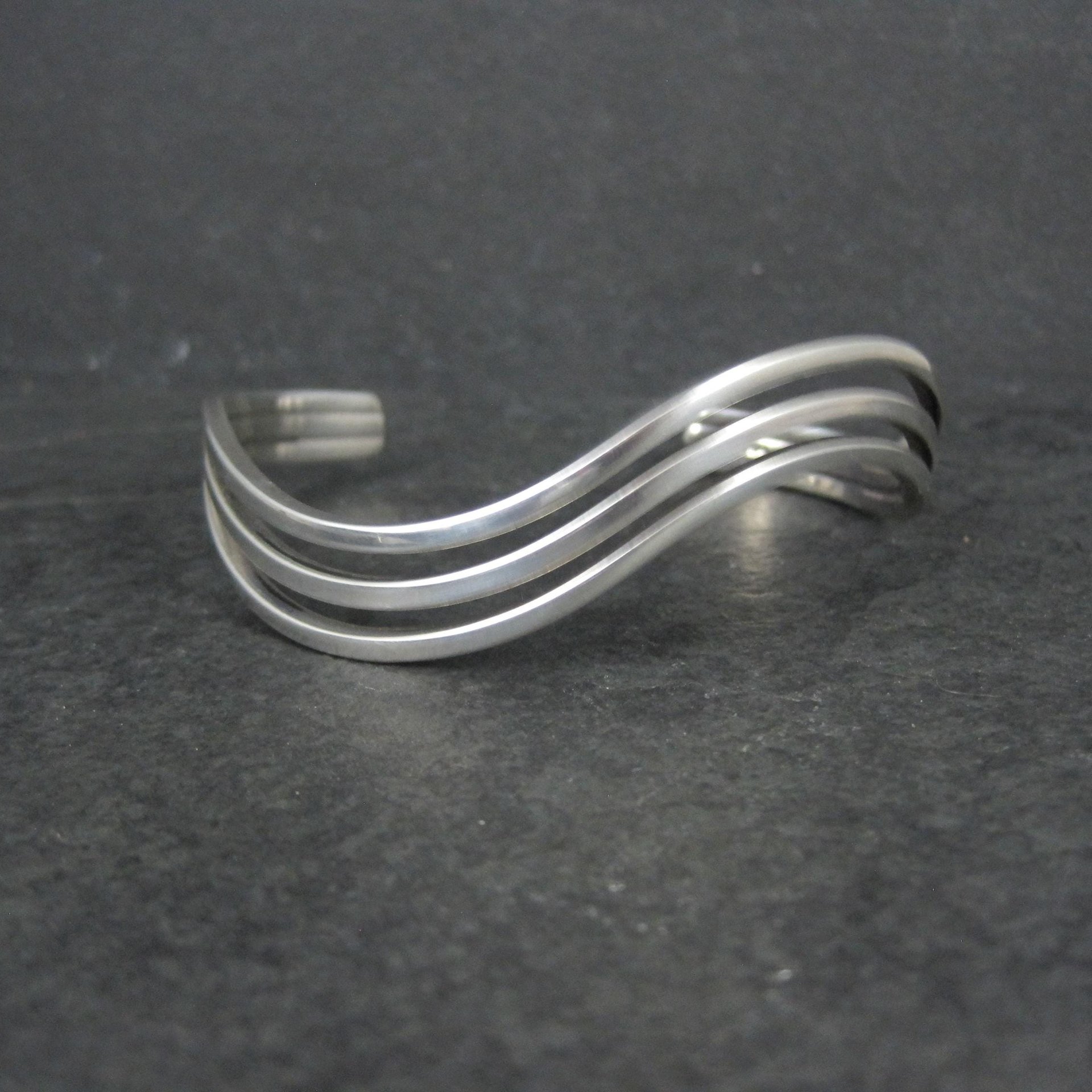 Vintage Wavy Cuff Bracelet 6.5 Inches Sterling Silver Estate Jewelry