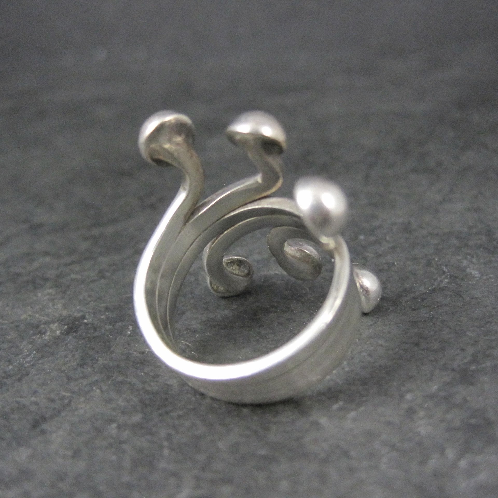 Unusual Vintage Sterling Modernist Ring Size 8