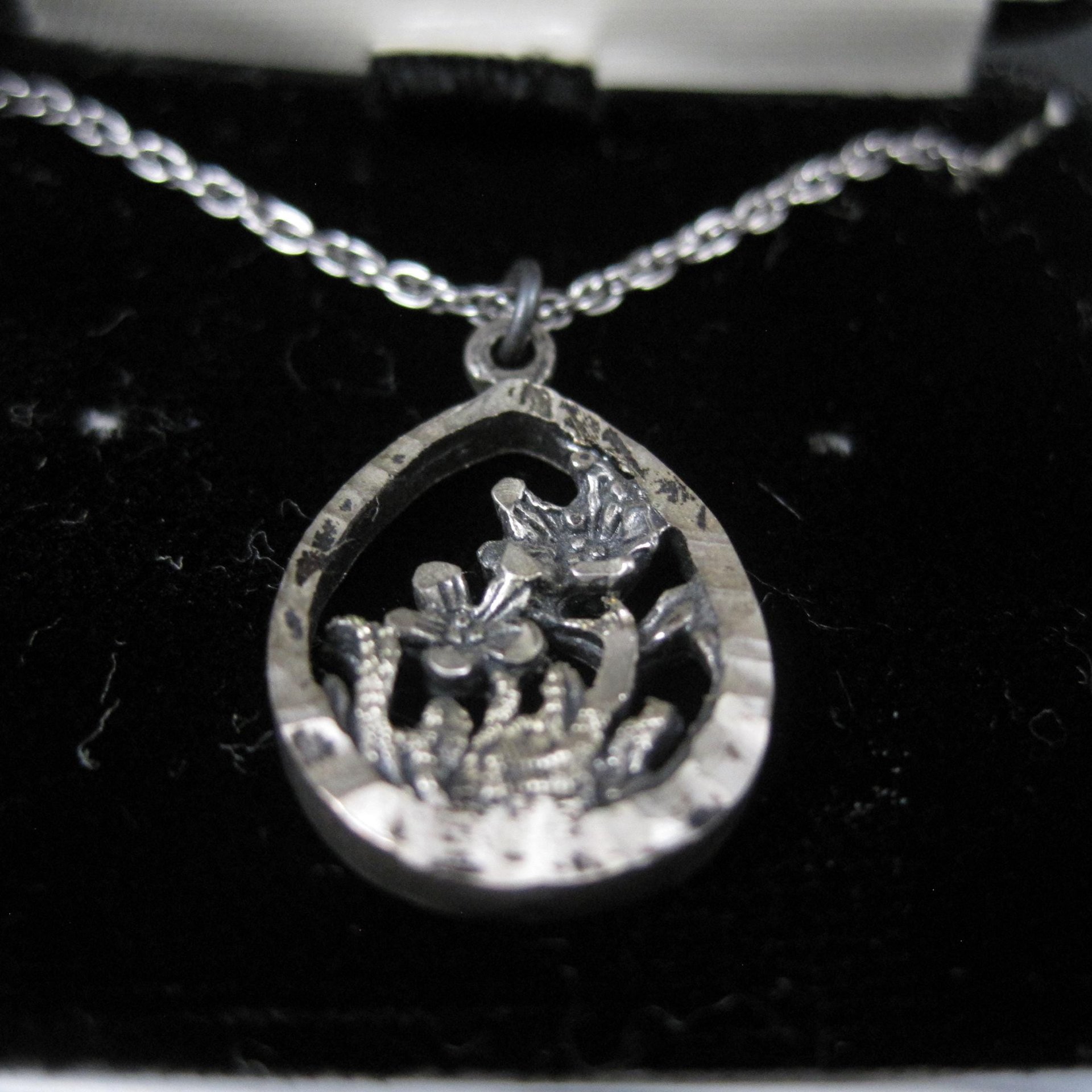 Estate Black Hills Silver Flower Pendant Necklace Langers