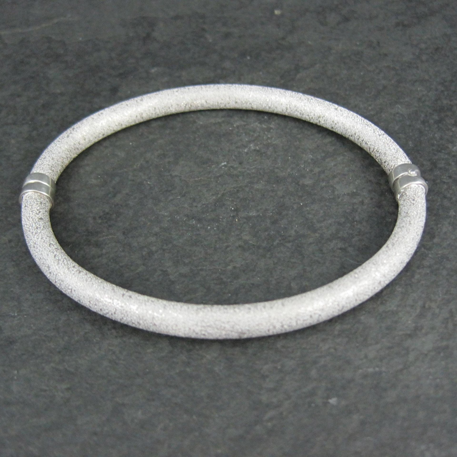 Textured Sterling Bangle Bracelet Italian Sterling Silver 7 Inches Estate Jewelry