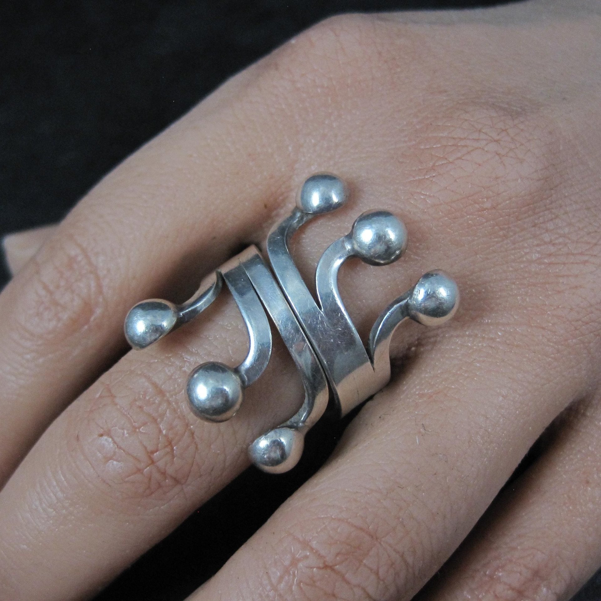 Unusual Vintage Sterling Modernist Ring Size 8