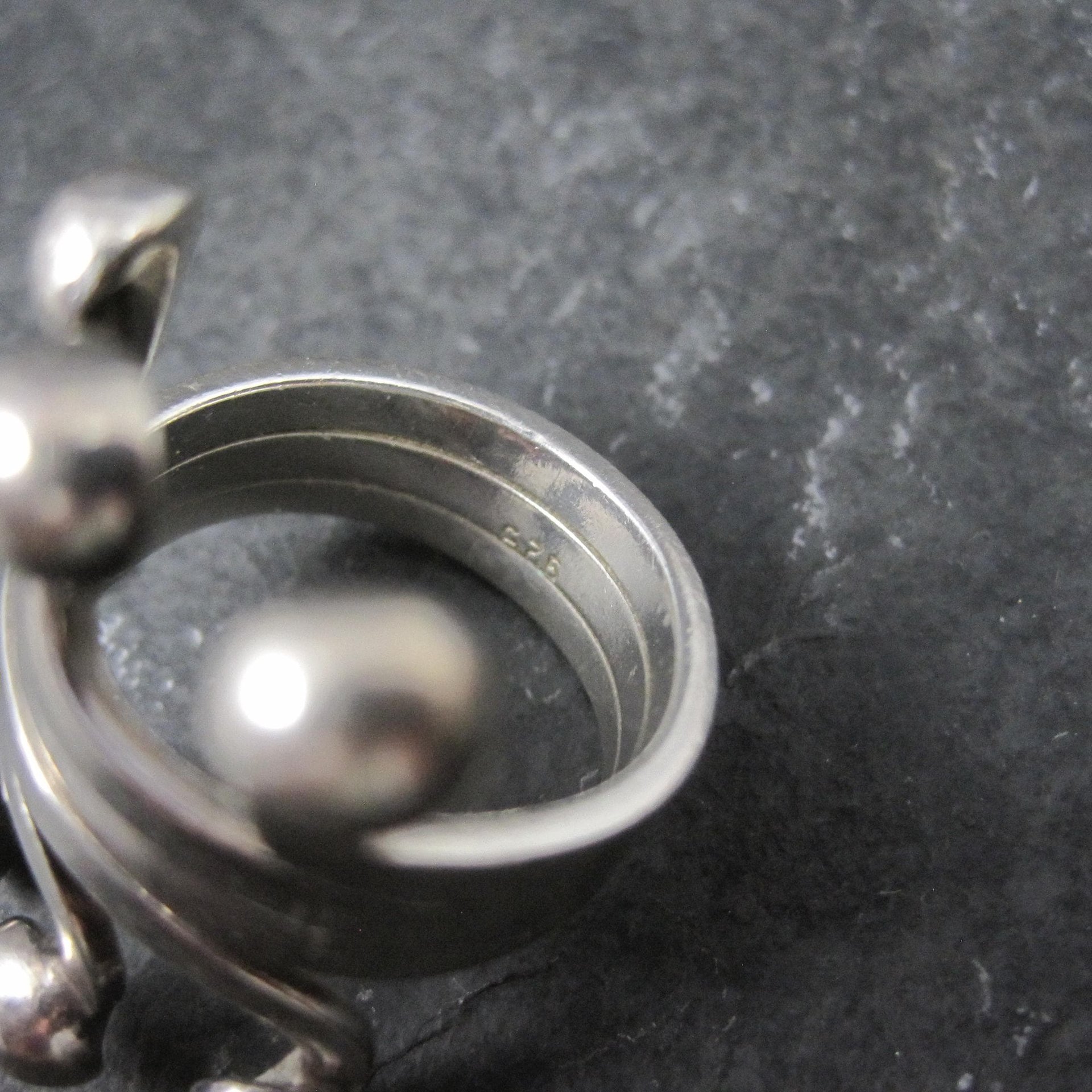 Unusual Vintage Sterling Modernist Ring Size 8