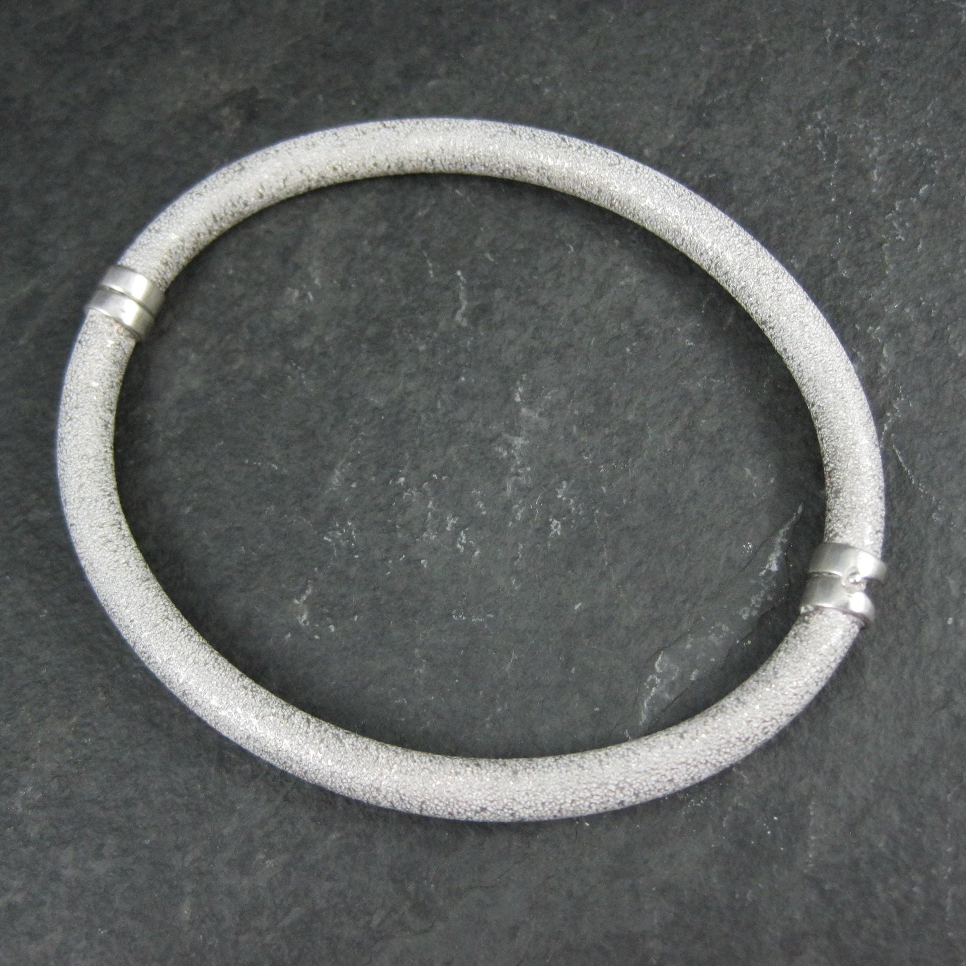 Textured Sterling Bangle Bracelet Italian Sterling Silver 7 Inches Estate Jewelry