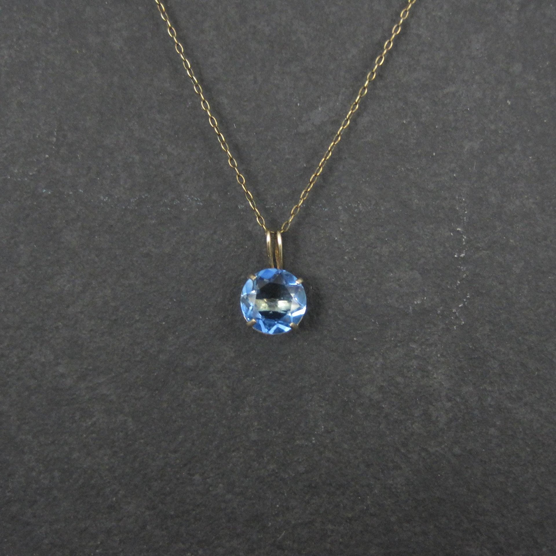 14K Blue Tourmaline Solitaire Pendant Necklace 2003 Vintage