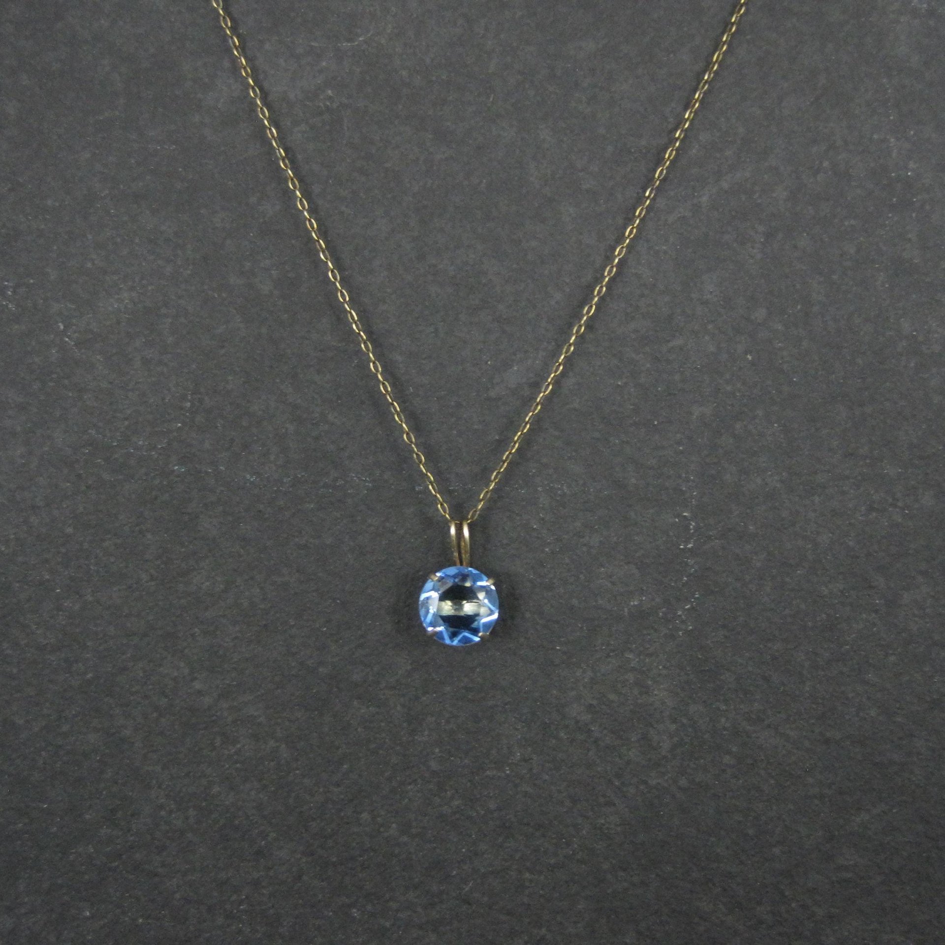 14K Blue Tourmaline Solitaire Pendant Necklace 2003 Vintage