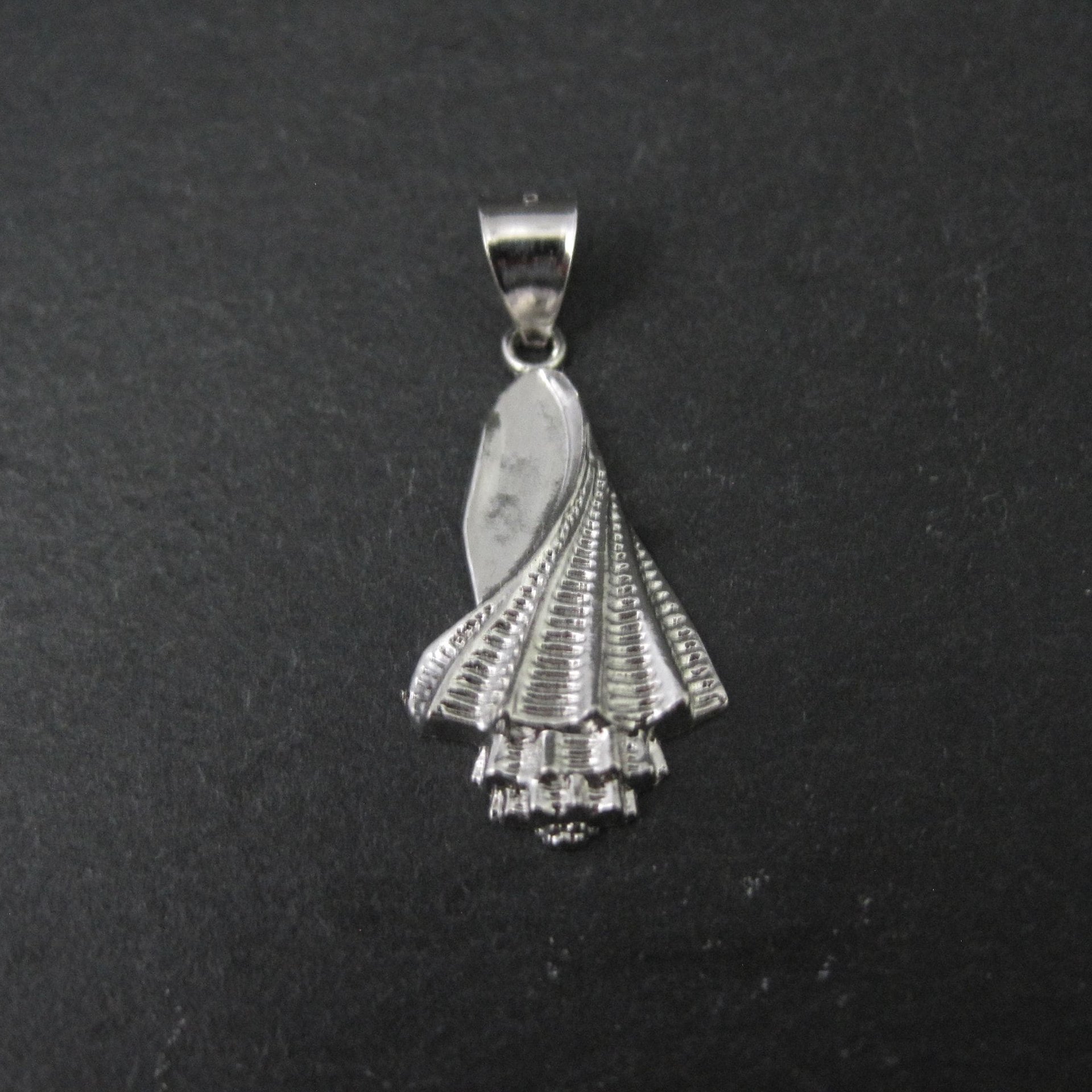 Sterling Silver Seashell Whelk Pendant