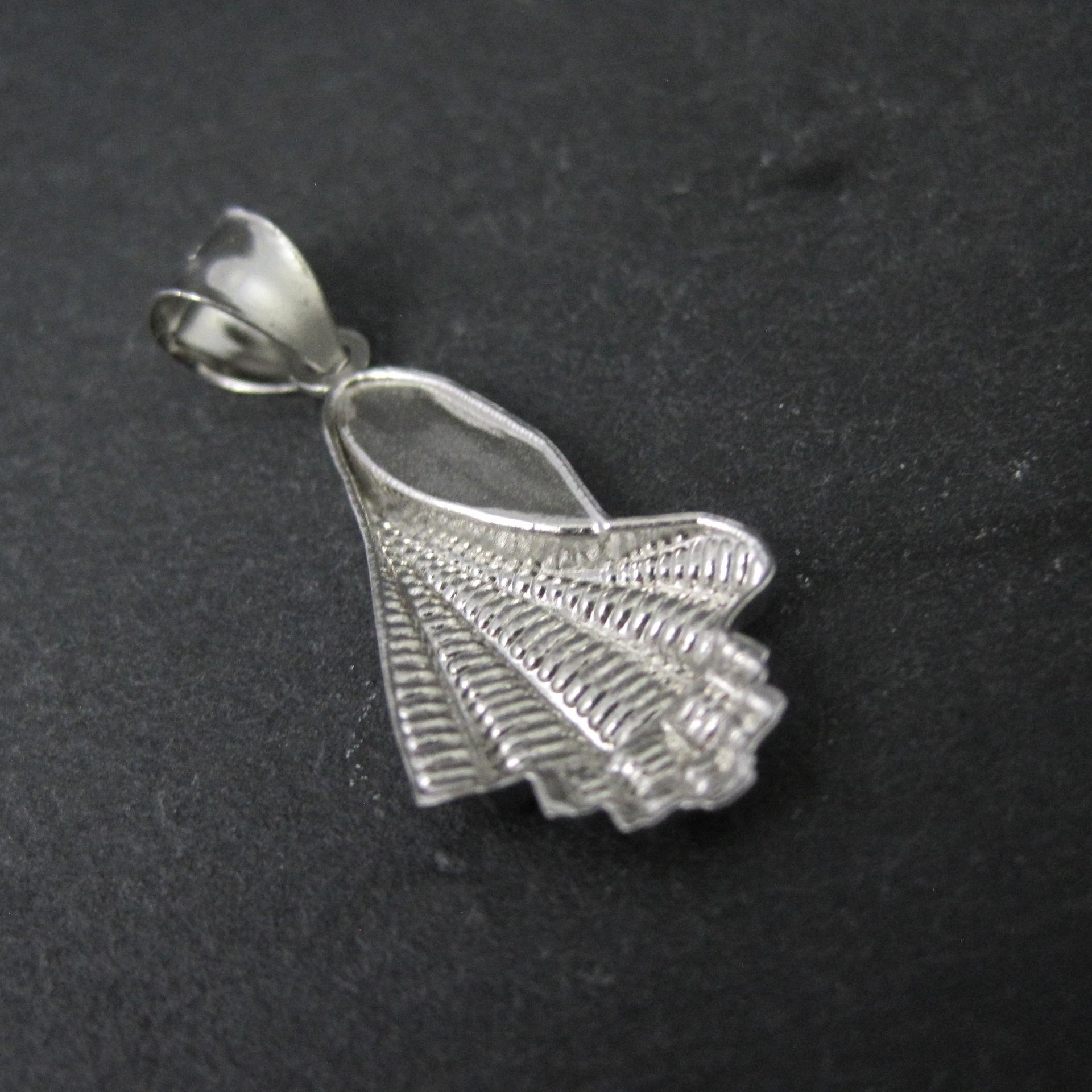 Sterling Silver Seashell Whelk Pendant