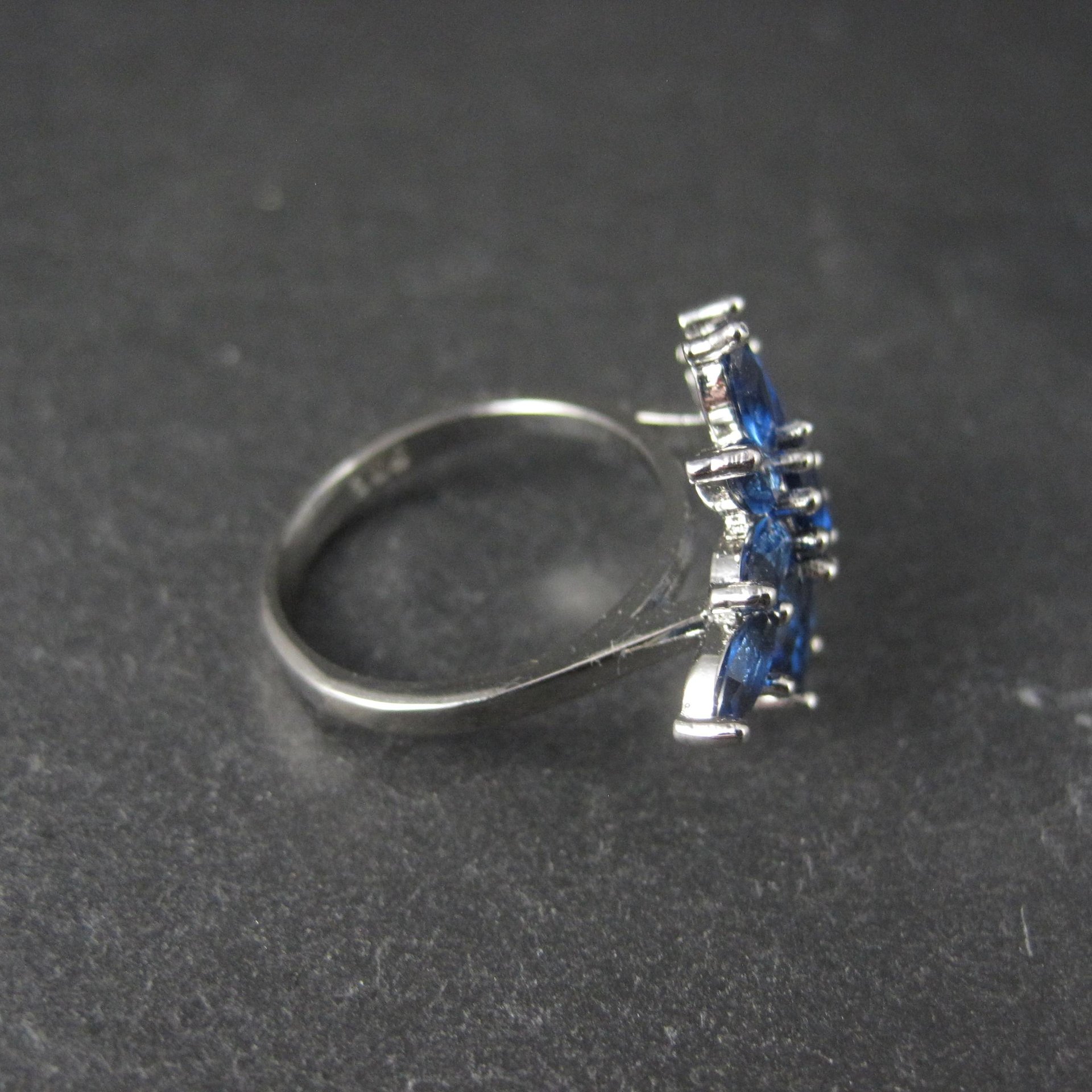 Estate Sterling Silver Sapphire Blue Cz Ring Size 7.5 Unique Cocktail